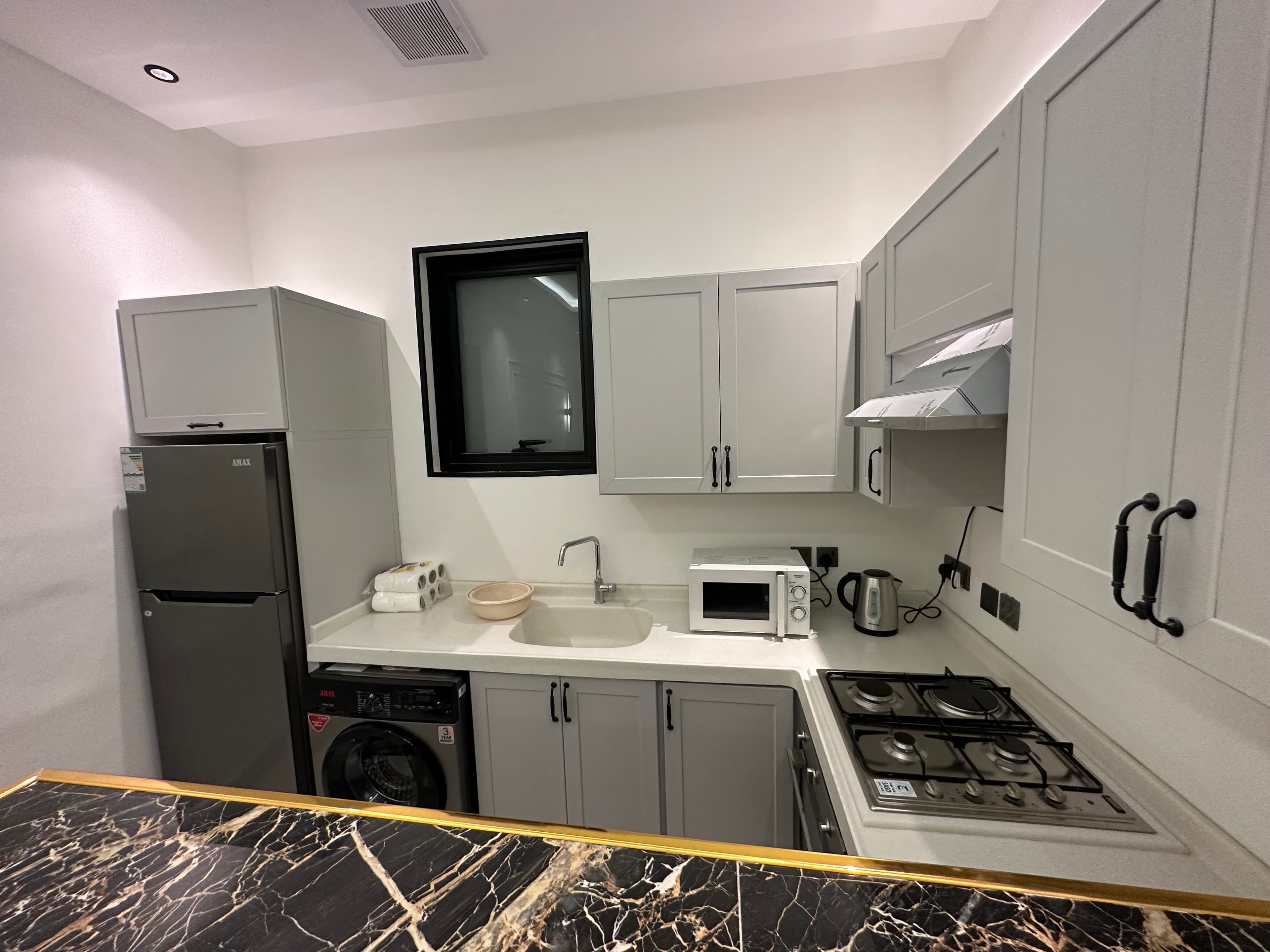 شقه أنيقه ثلاث غرف رائعه 3