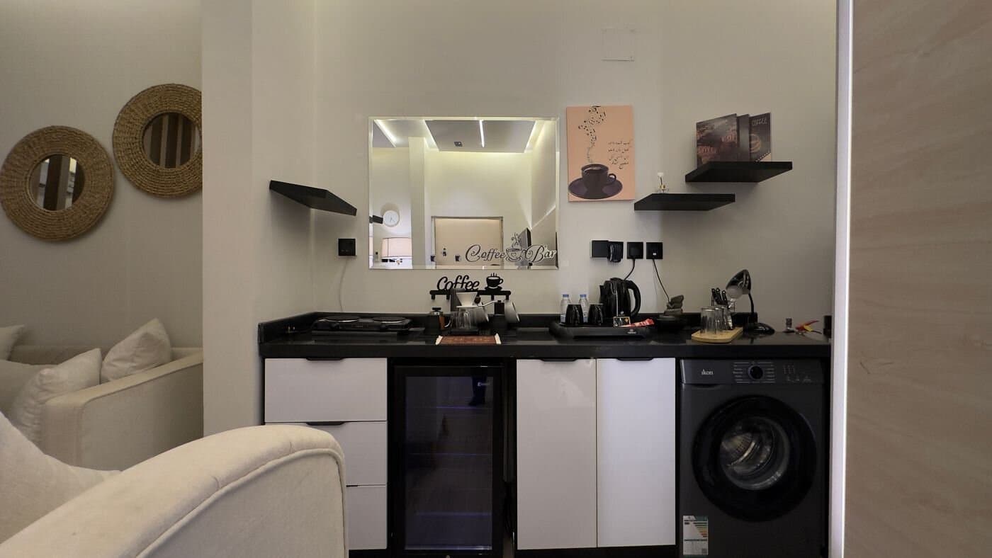 استديو بأثاث مريح 10