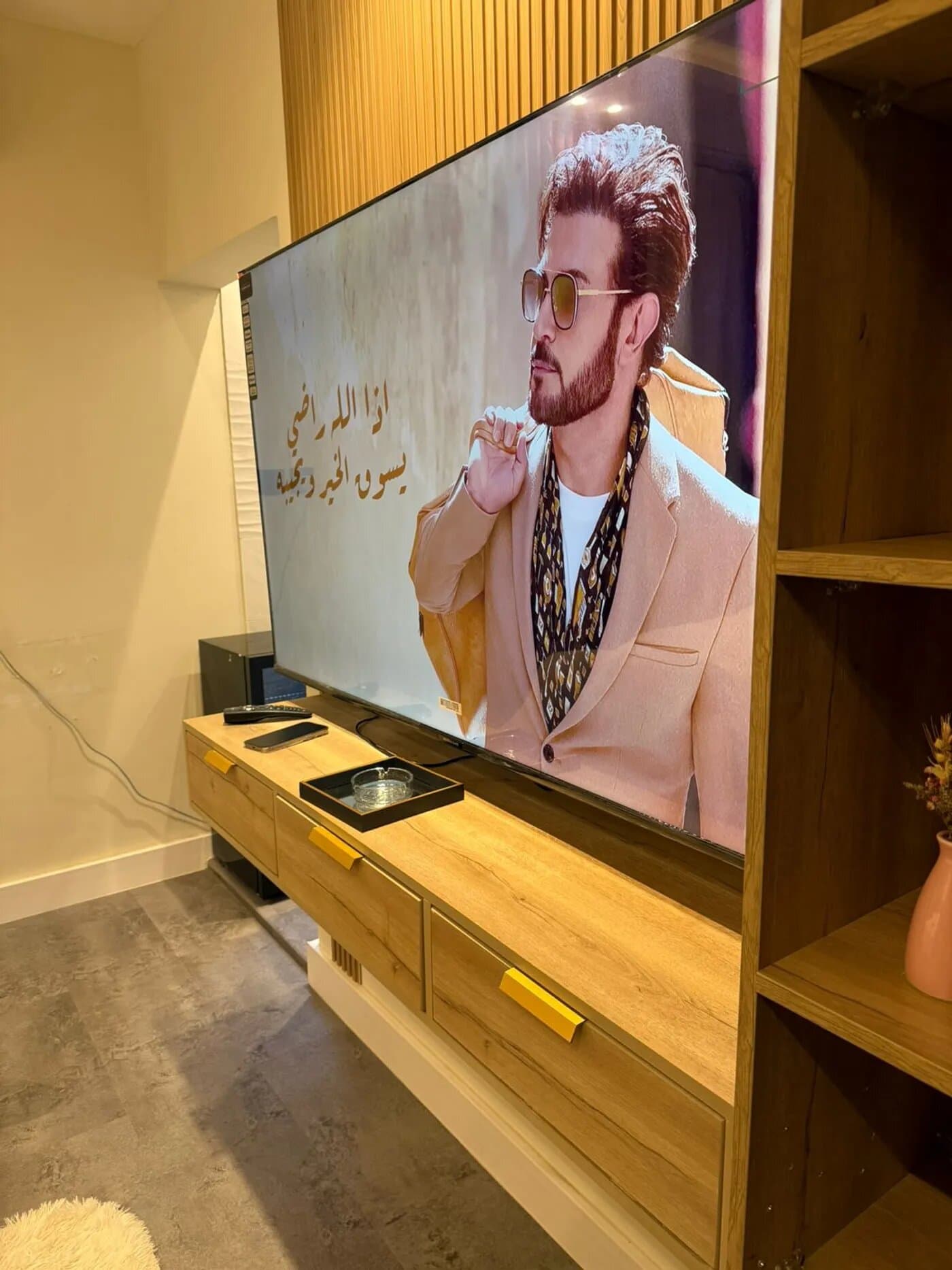 استديو هادئ بسرير ماستر دخول ذكي 1