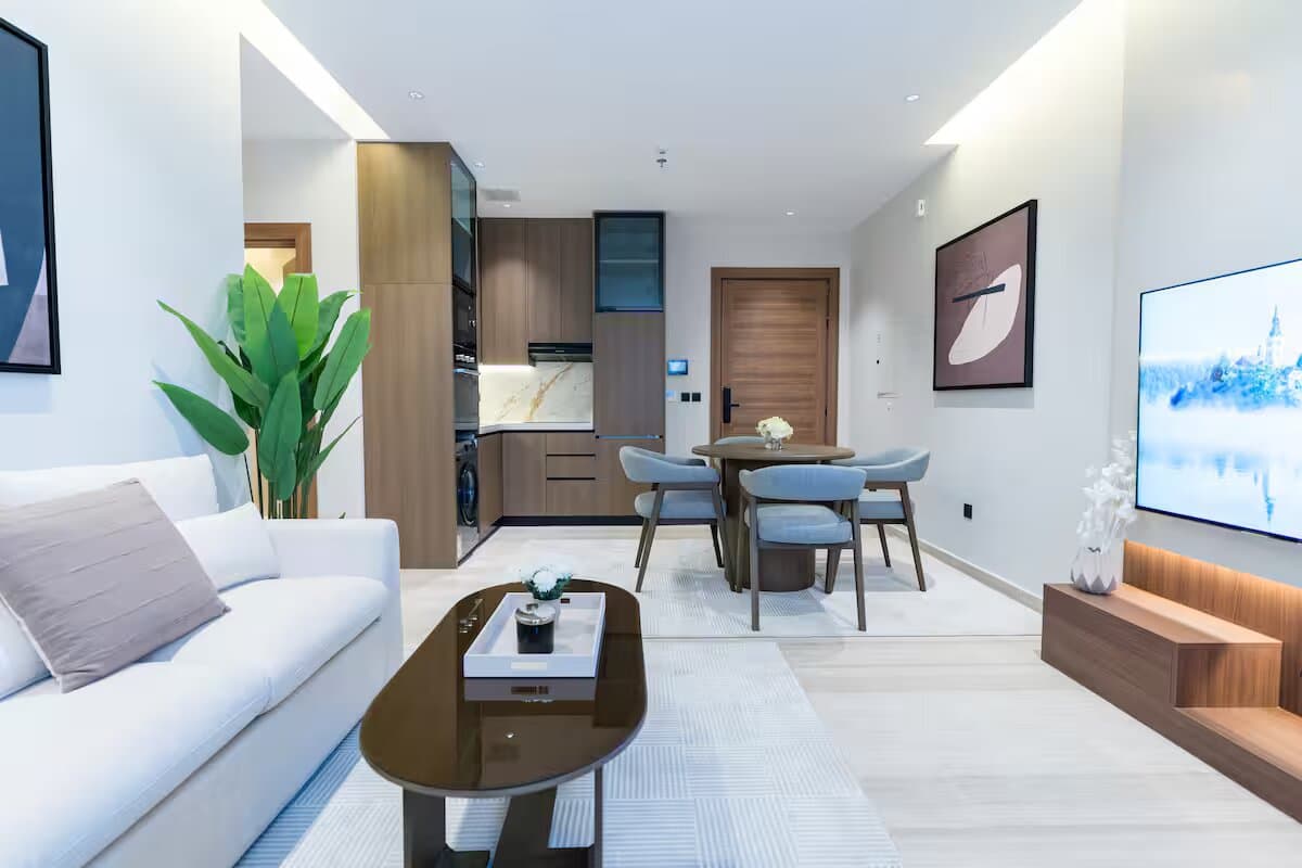 ساتشي - N105 property view