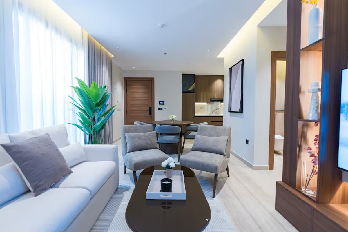 ساتشي - N301 property view