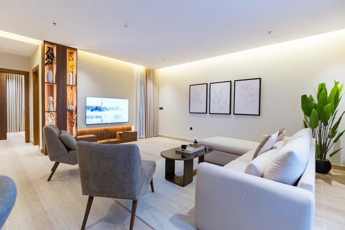 ساتشي - N303 property view