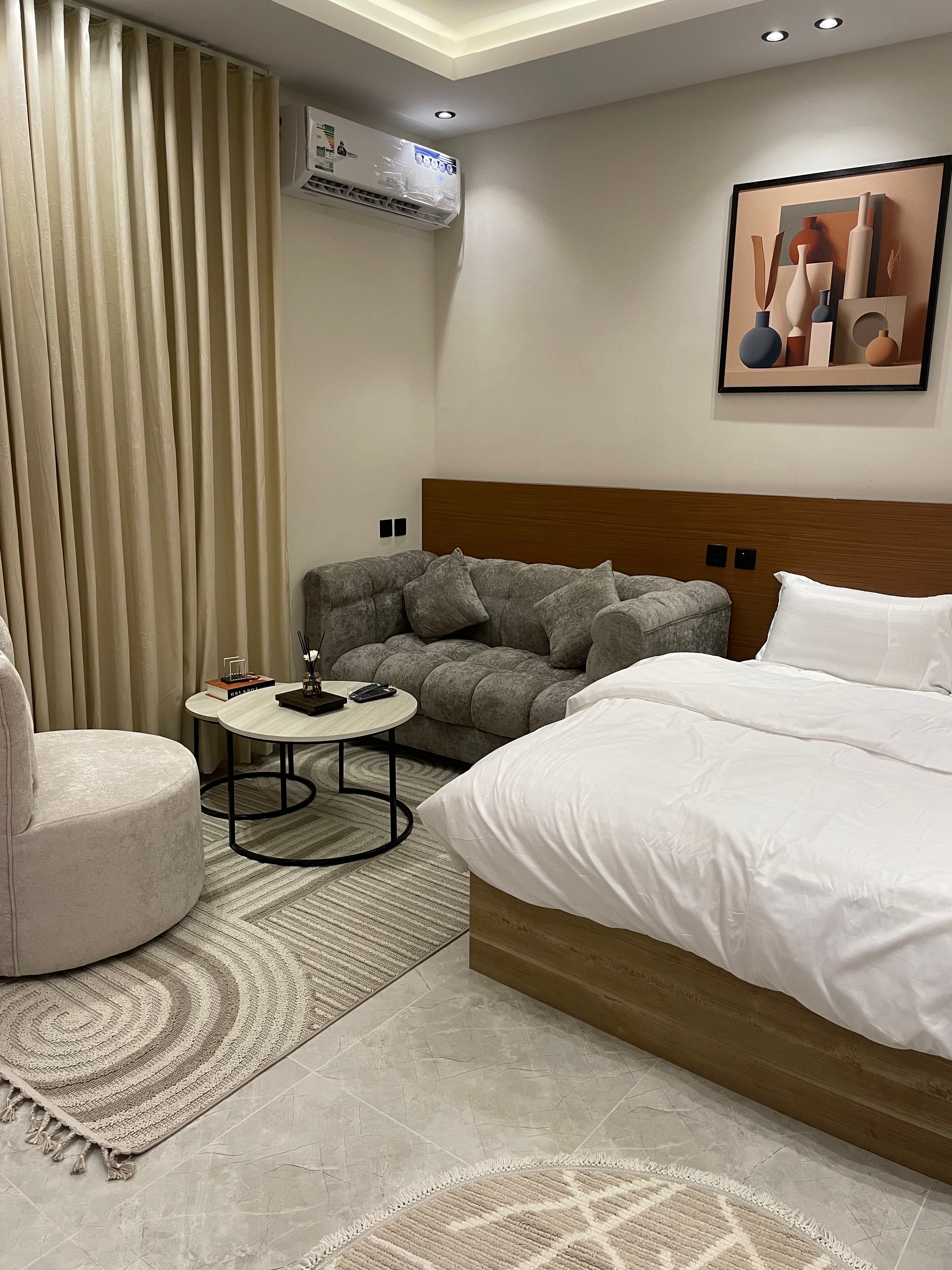 استديو انيق وراقي 2