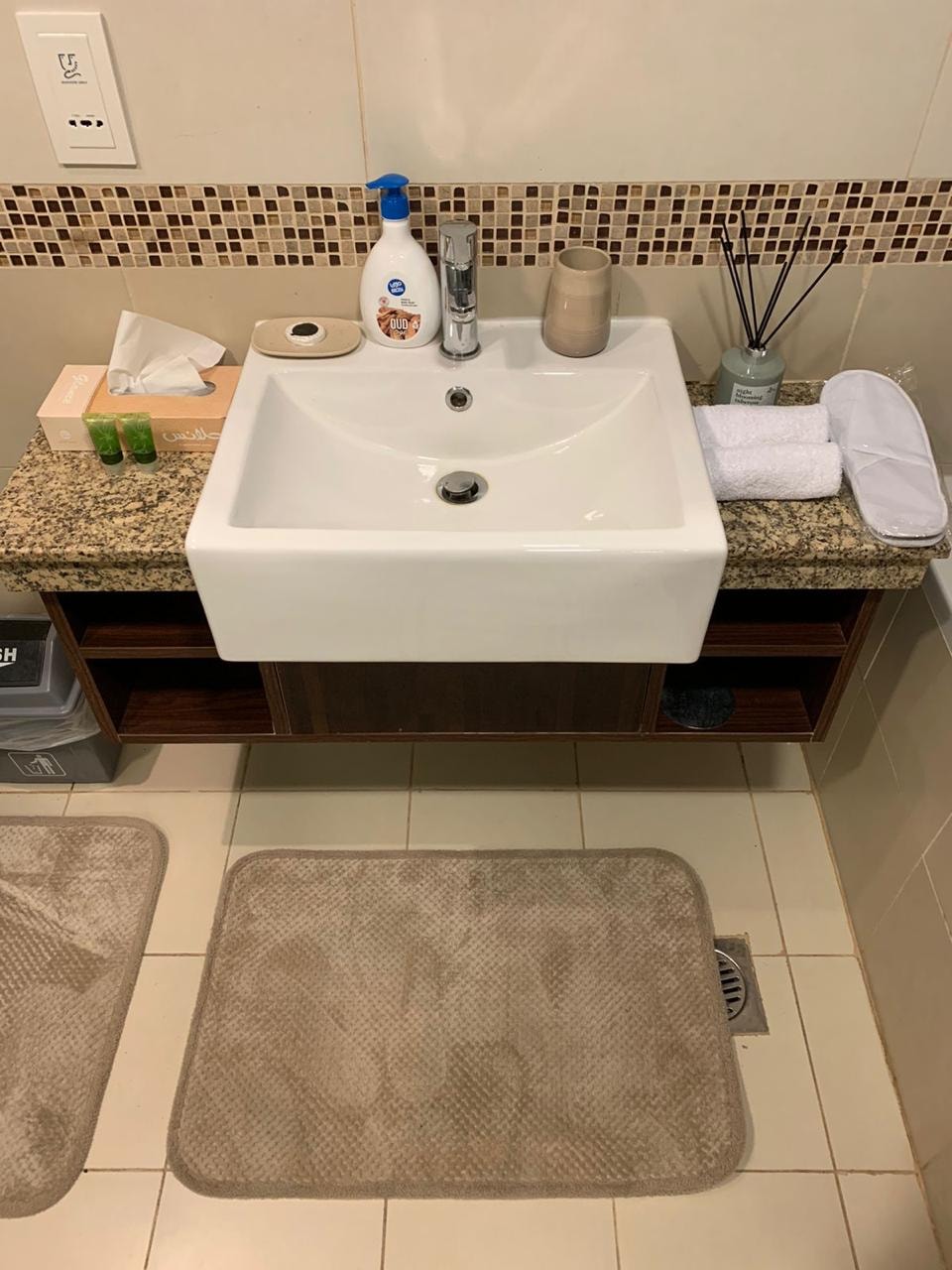 شقة فاخرة في برج مميز 3