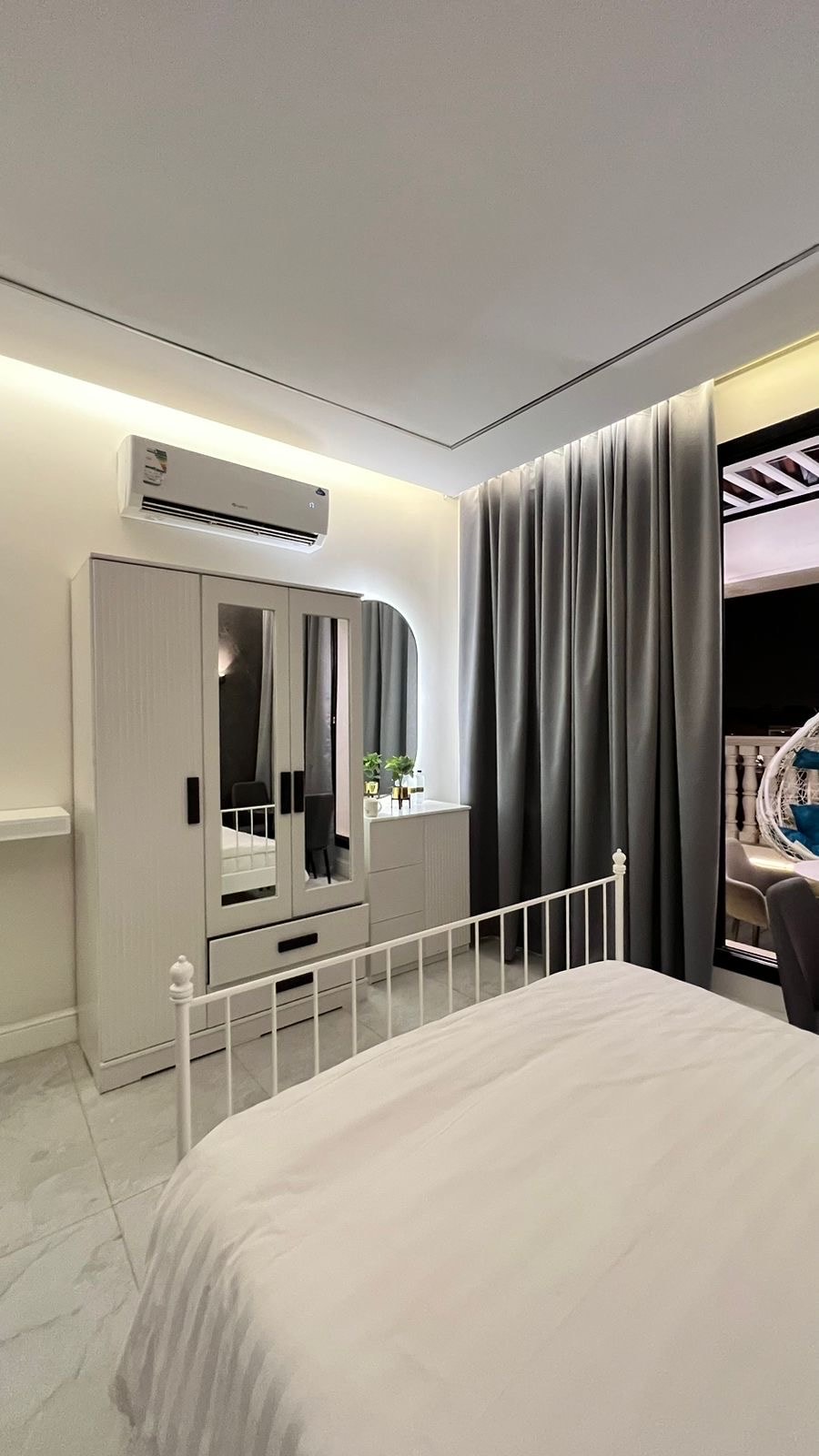 استديو فاخره ببلكونة 7