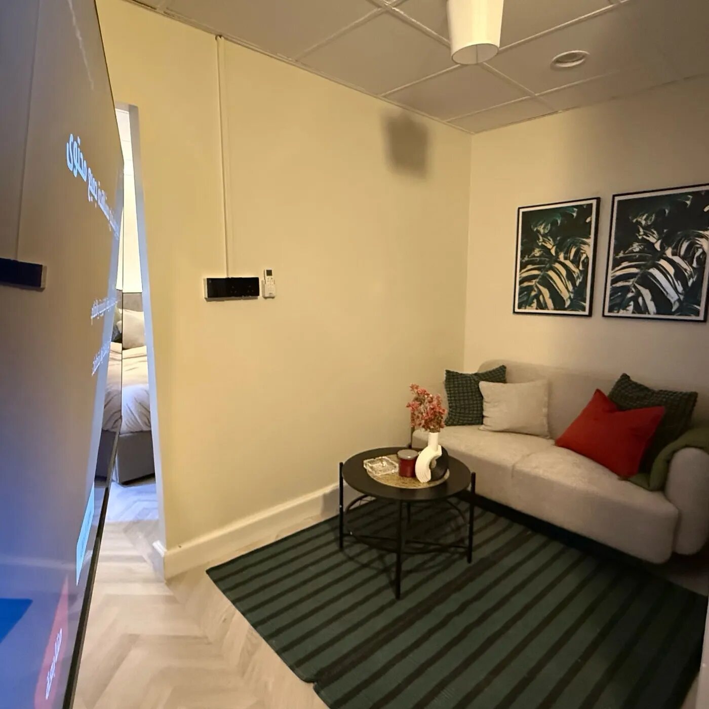 استديو بسرير ماستر بدخول ذكي 13