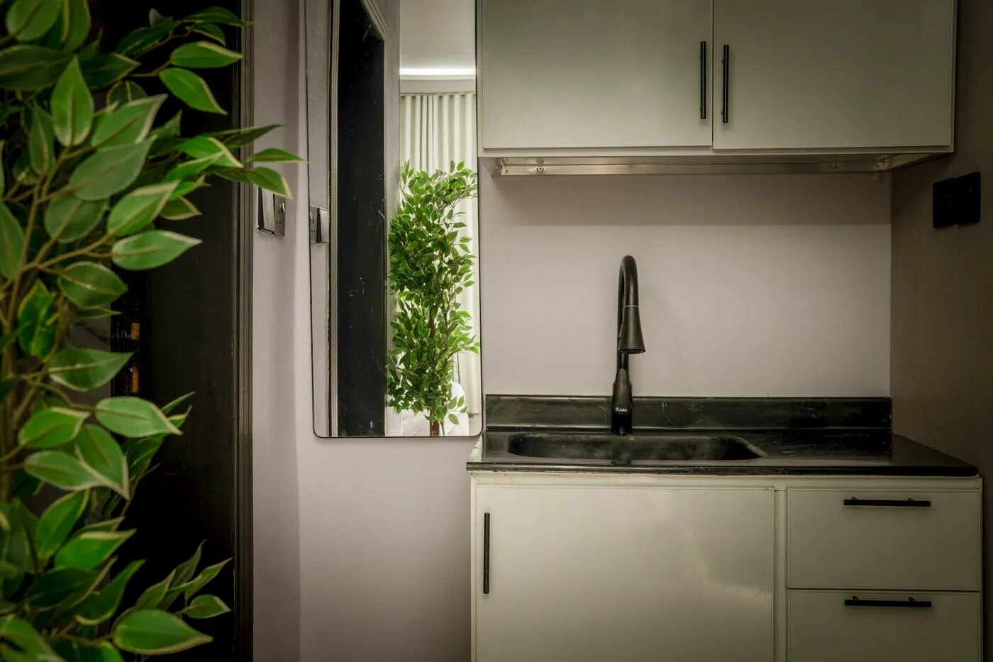 استديو هادئ بسرير ماستر دخول ذكي 2