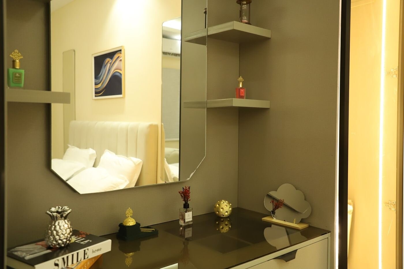 استديو هادئ بسريرماستر بدخول ذكي 12