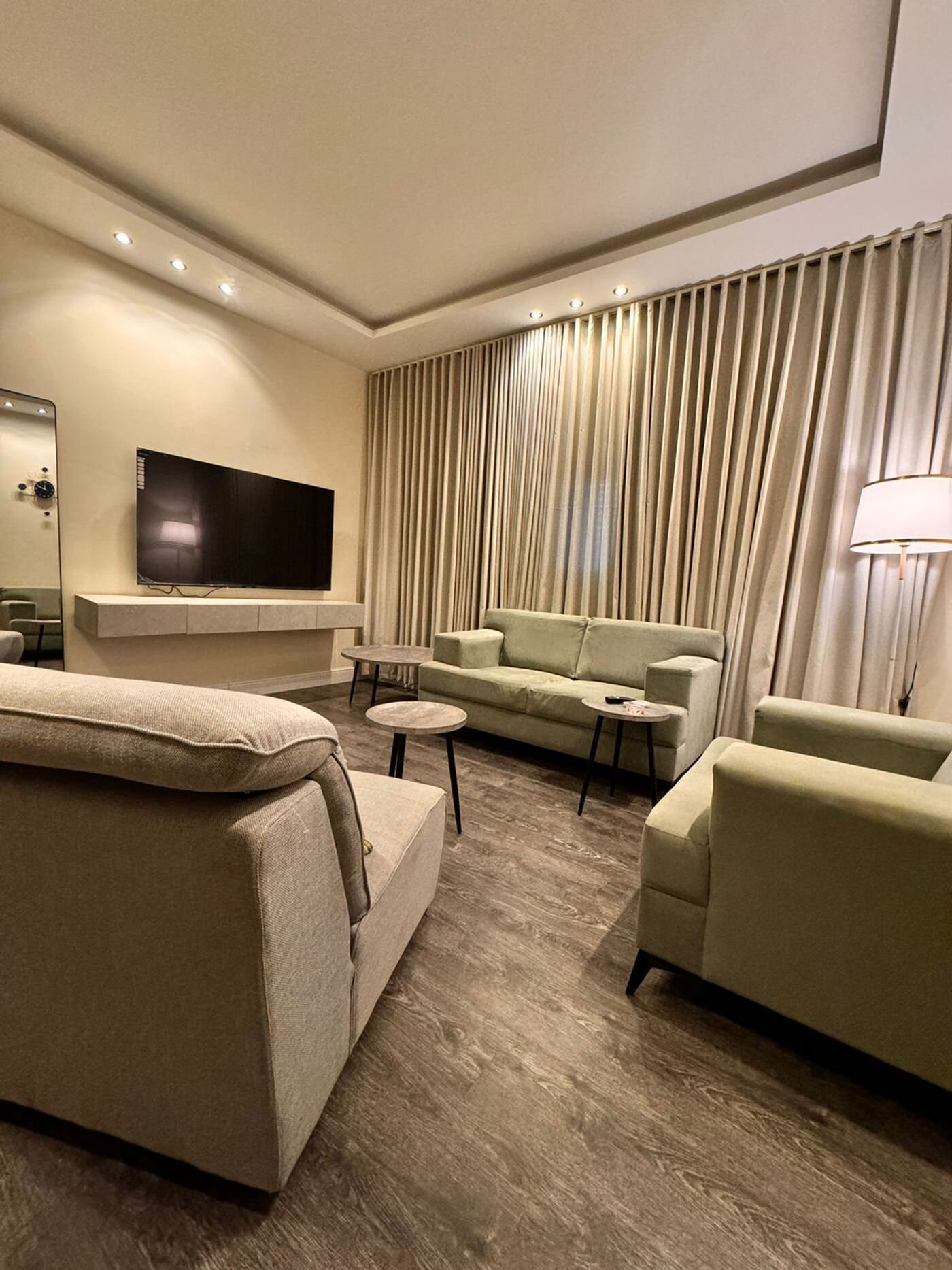 شقة بصالة وغرفة نوم دخول ذاتي 8