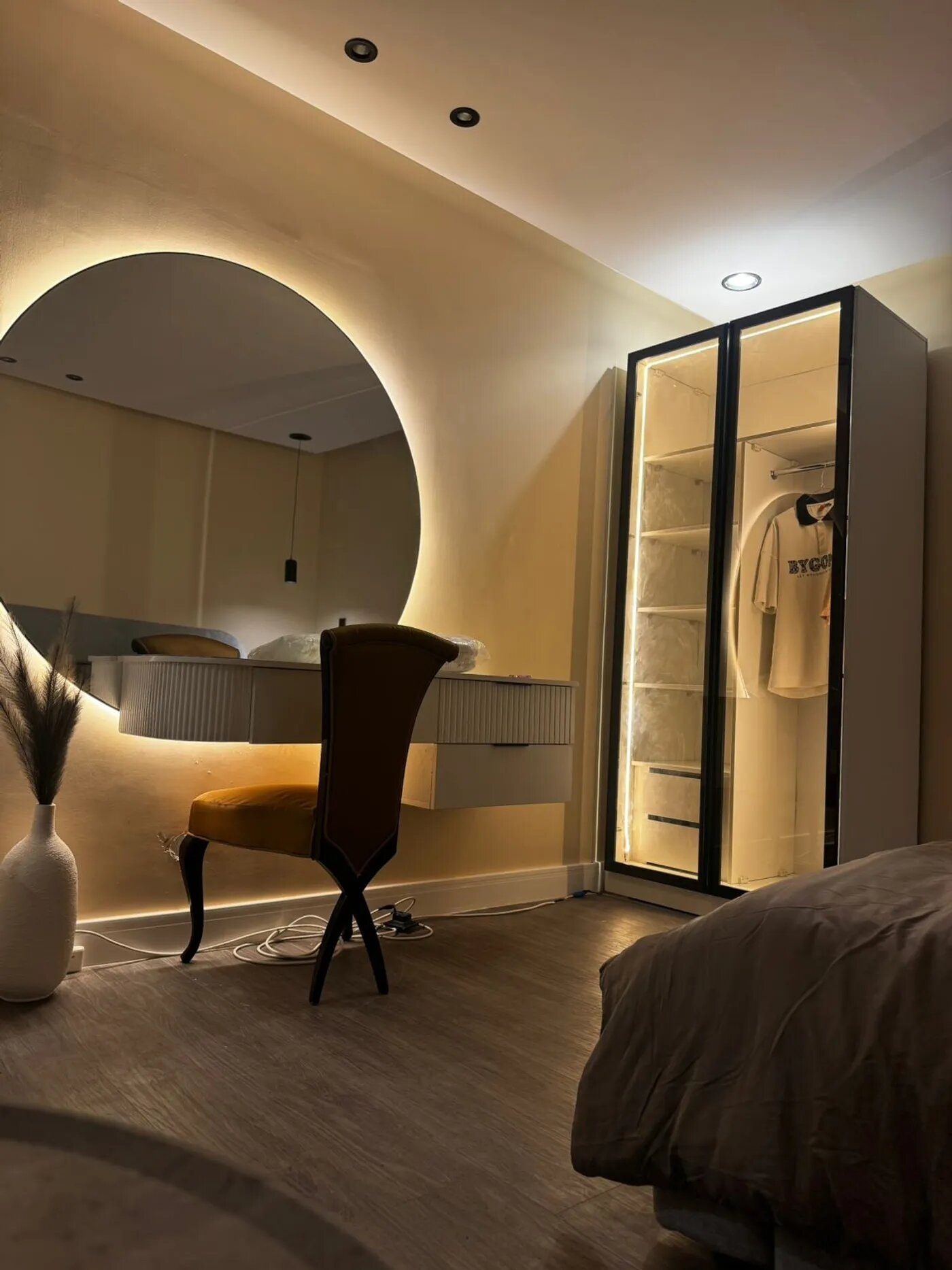 استديو هادئ بدخول ذاتي 3