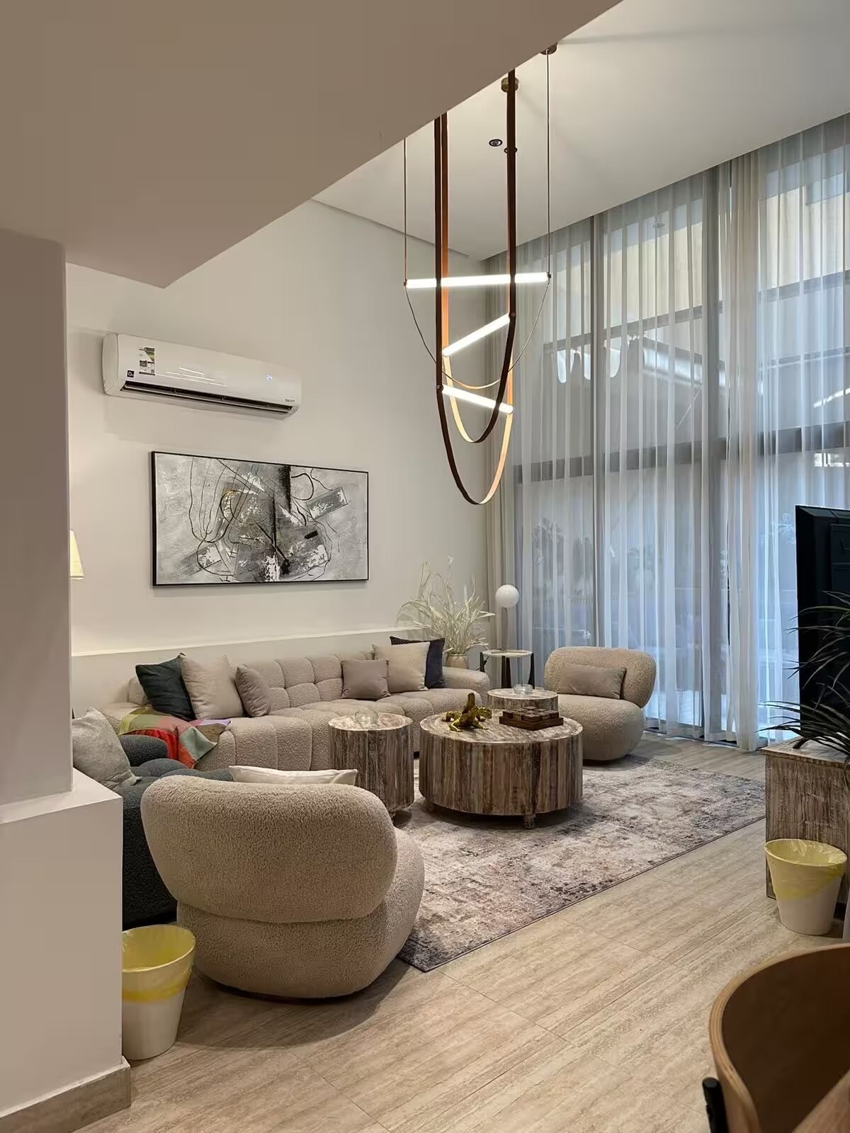 شقة بنتهاوس مع حمام سباحة وسينما 7