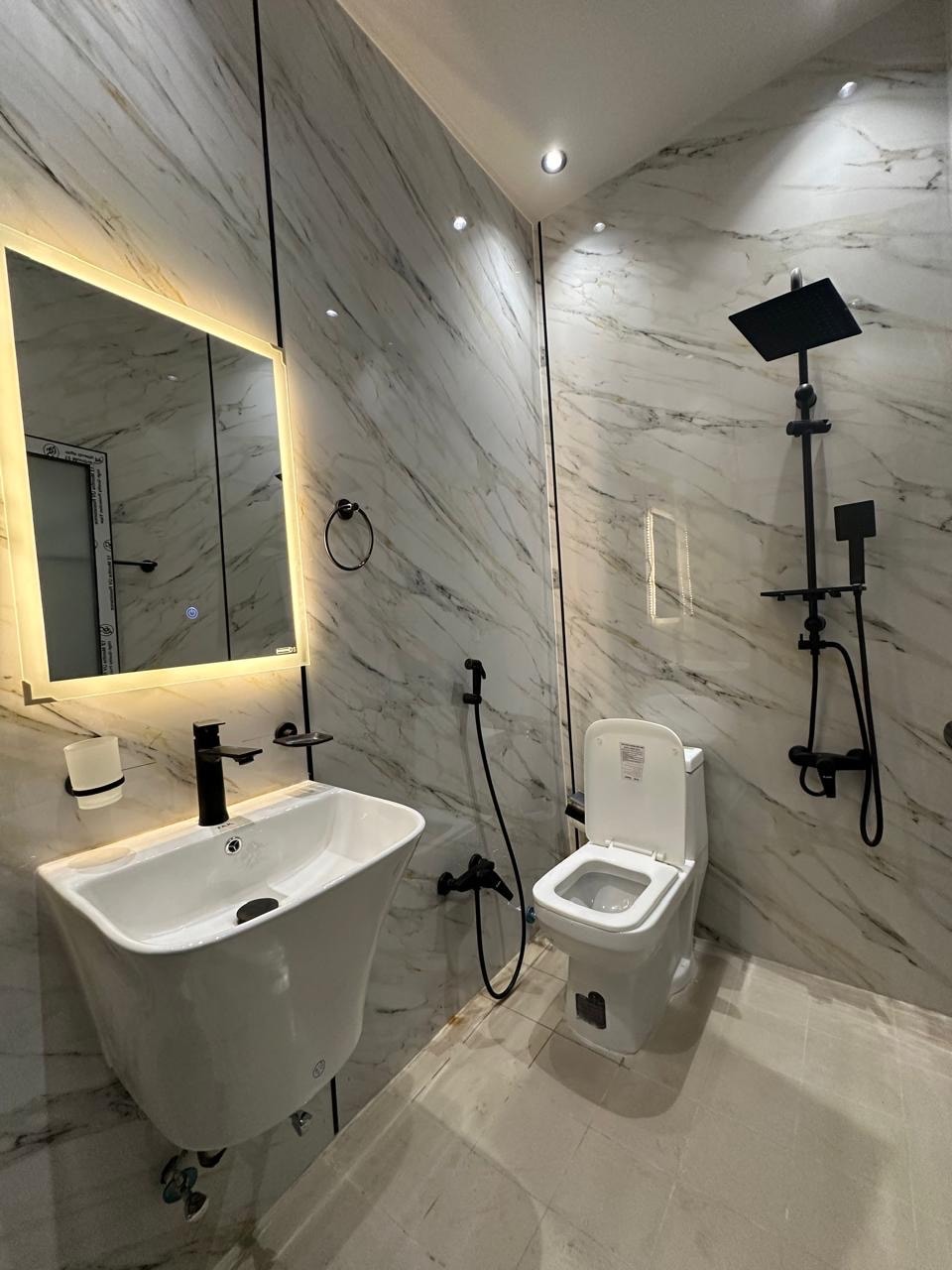 شقة غرفة وصالة 7