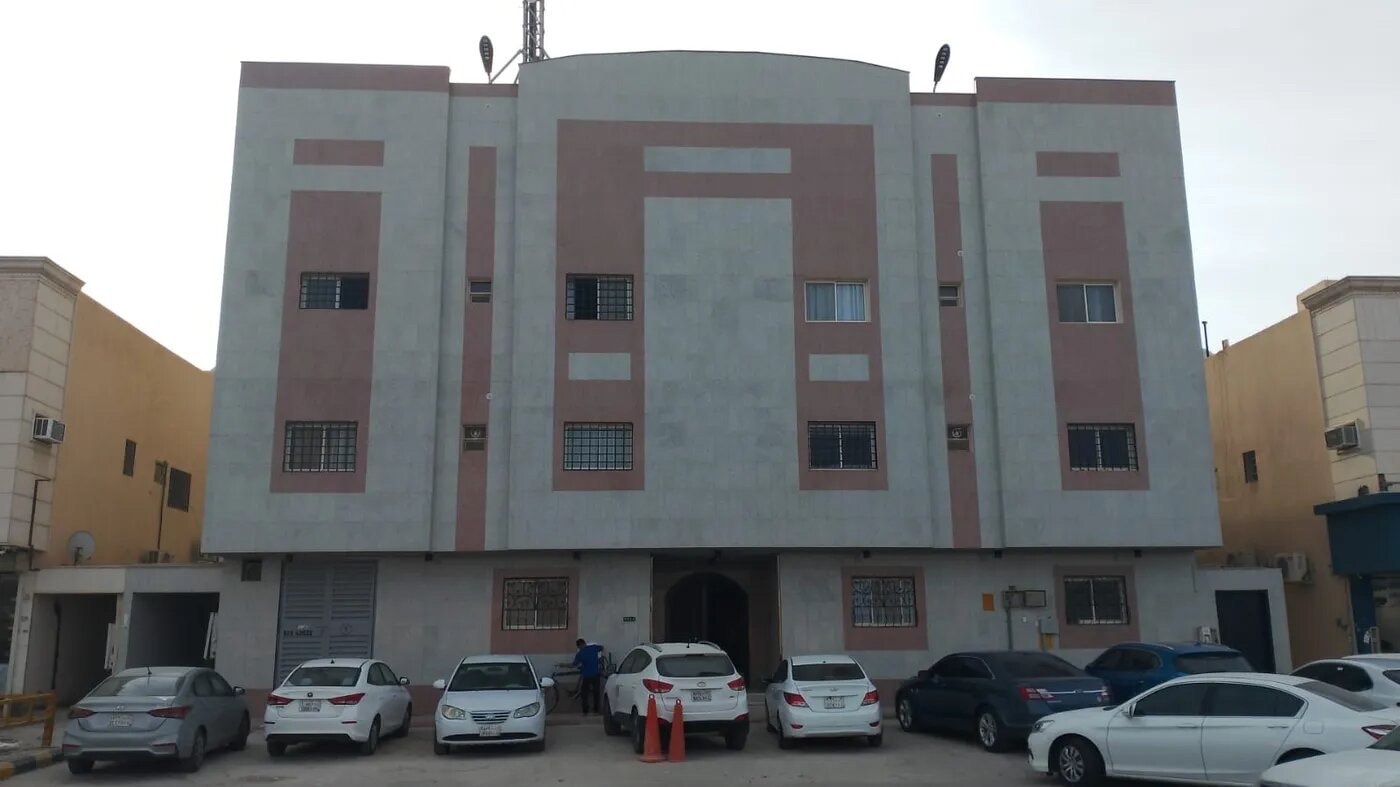 استوديو بسرير ماستر وجلسة جانبية 11