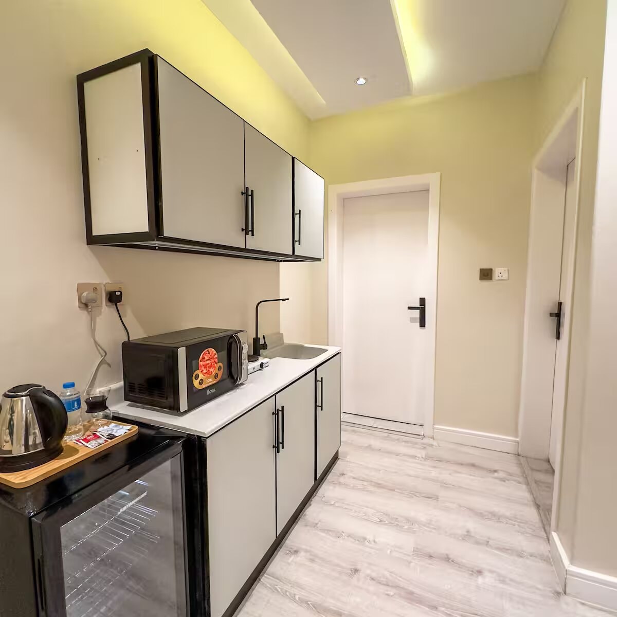 شقة امام البوليفارد 9