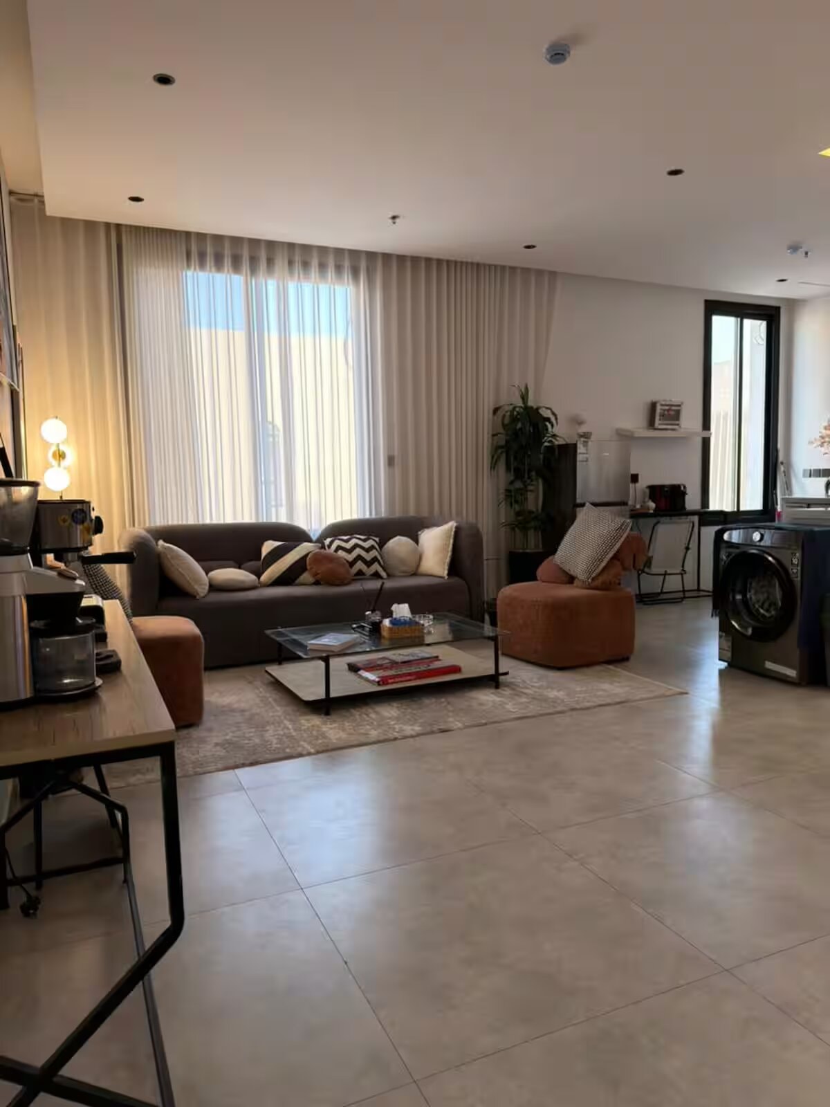 غرفتا نوم و صالة 2