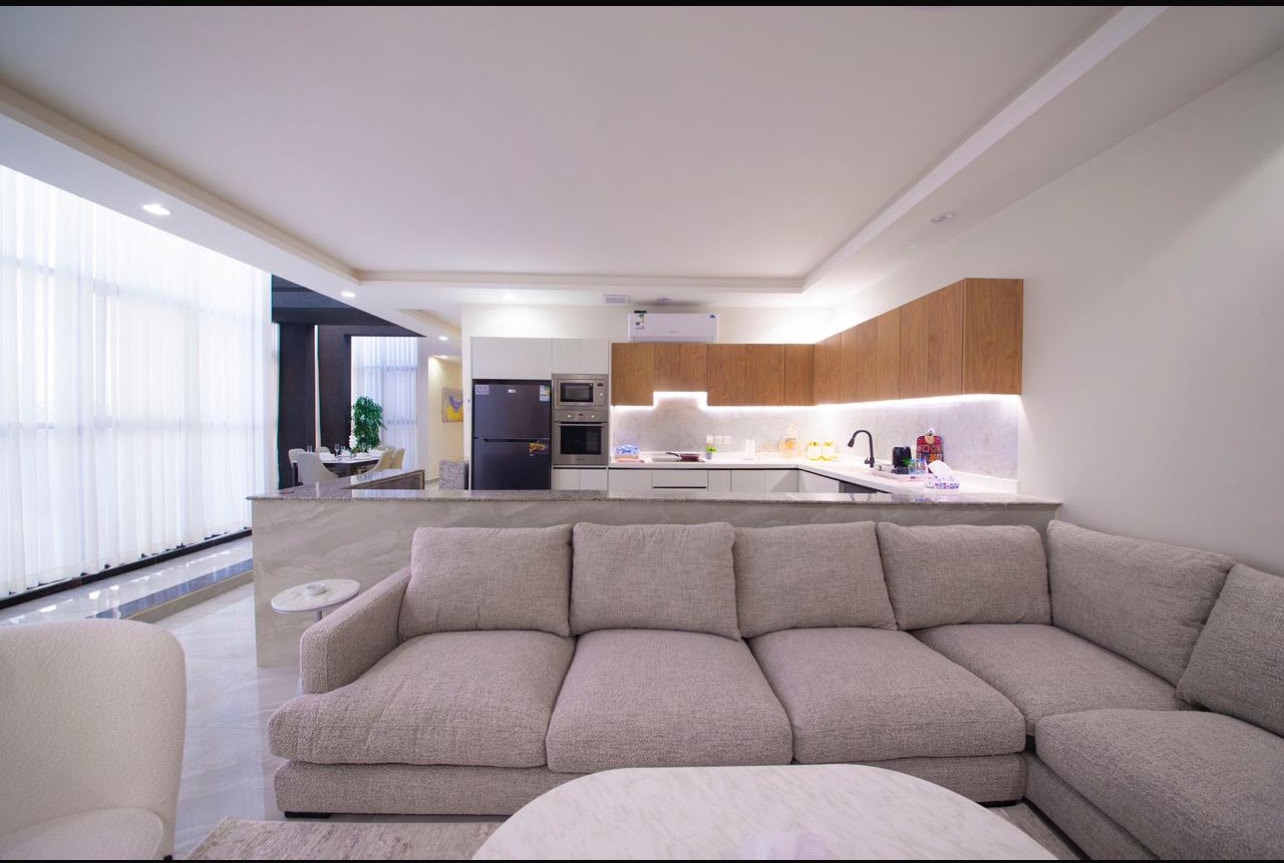 شقه فاخره وأنيقه في حي عرقه 3