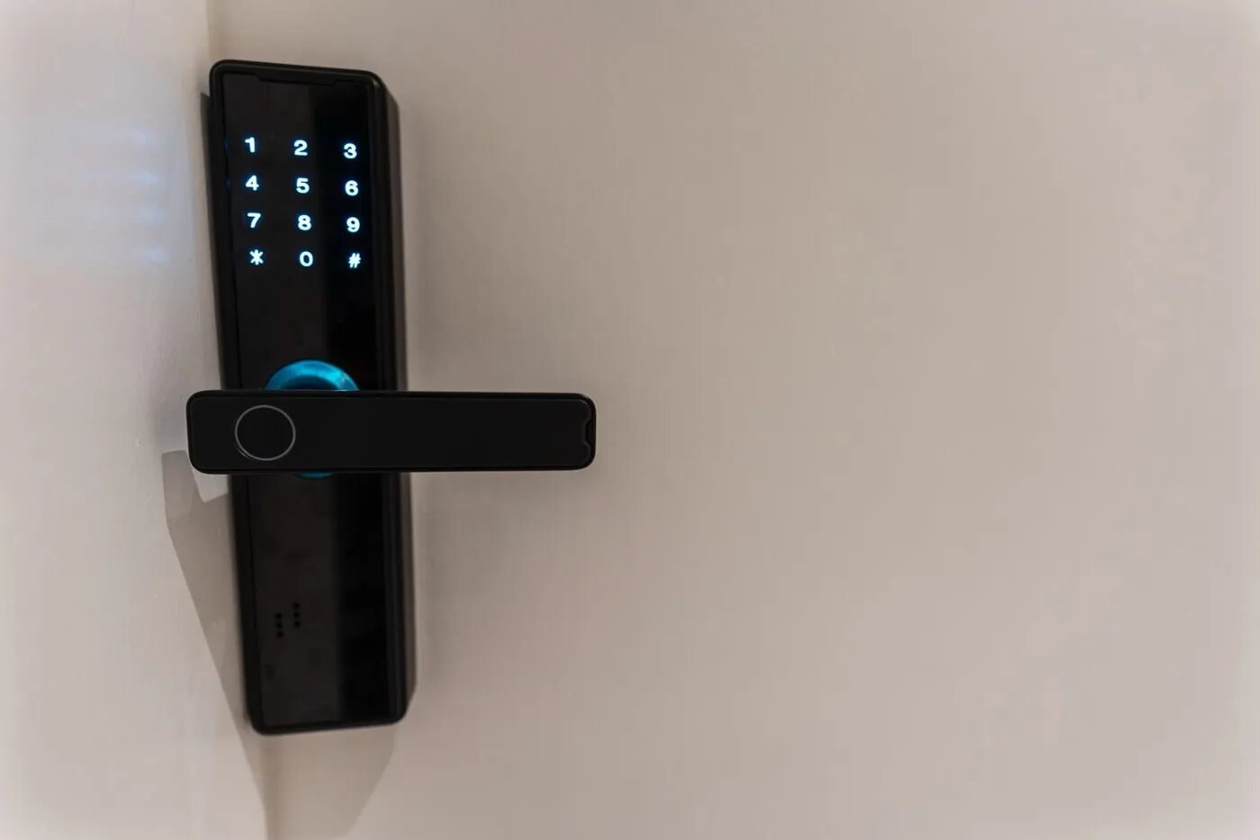 شقة بغرفة نوم ومعيشة 8