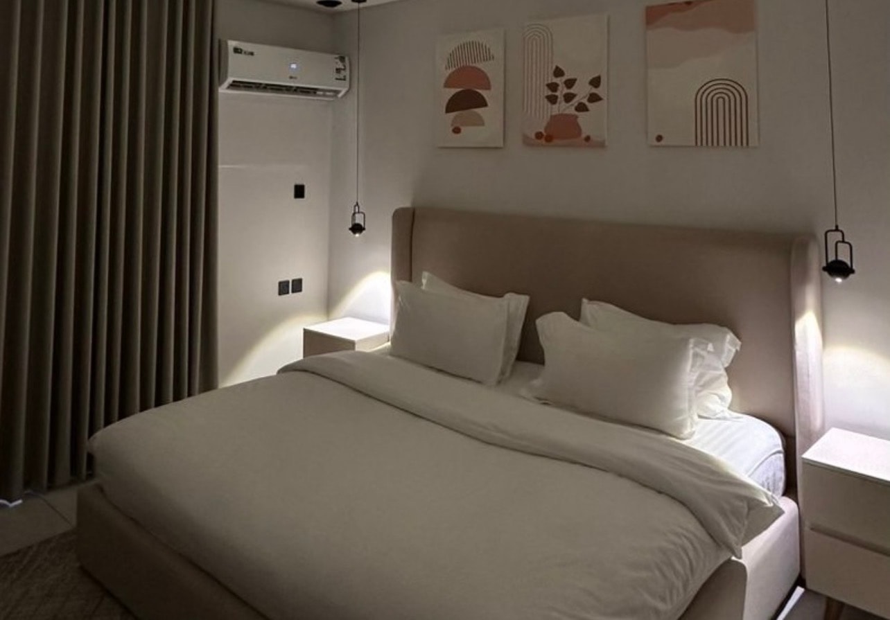 شقة بتصميم هادئ 5