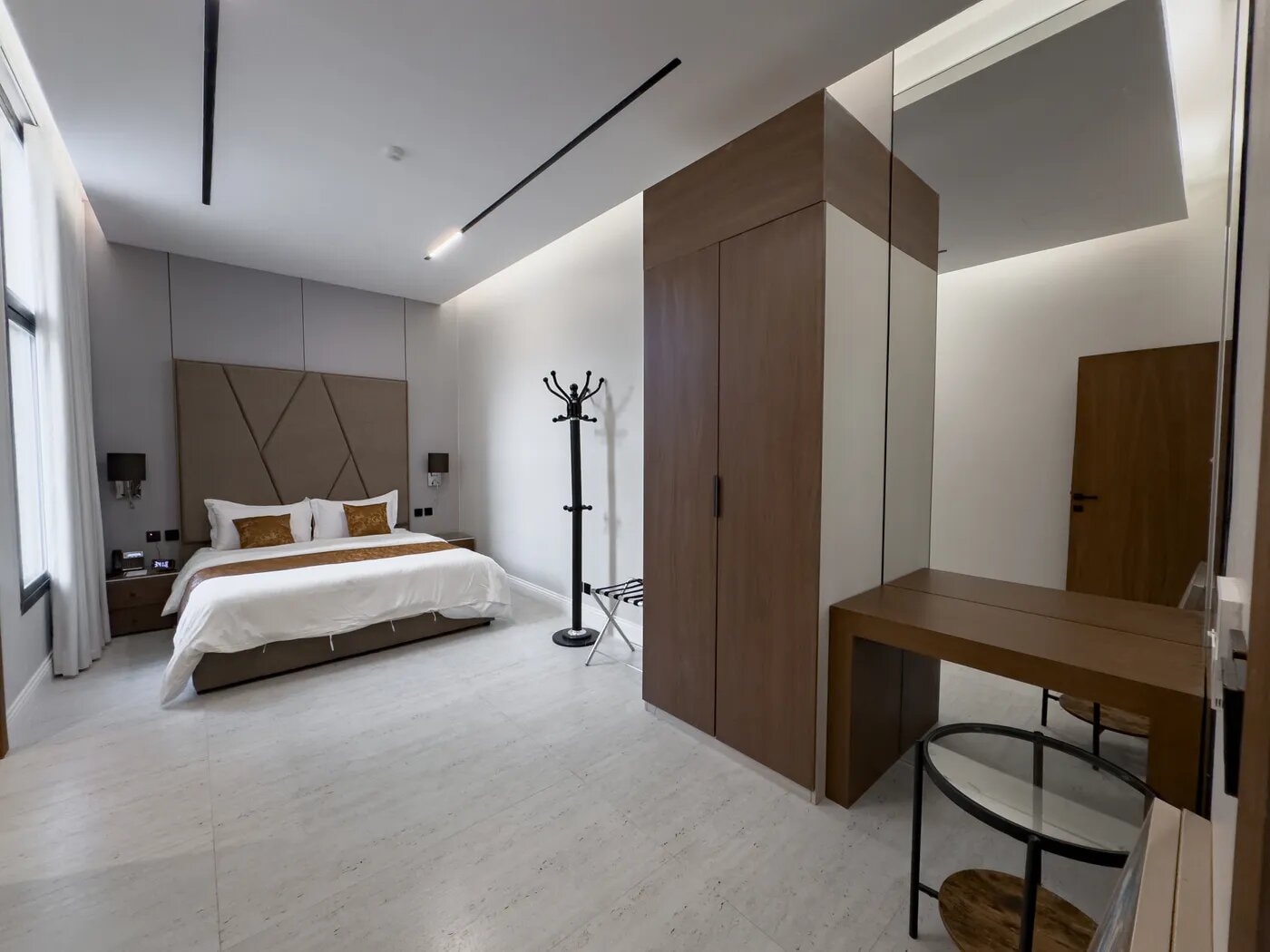 شاليه بمسبح خارجي 9