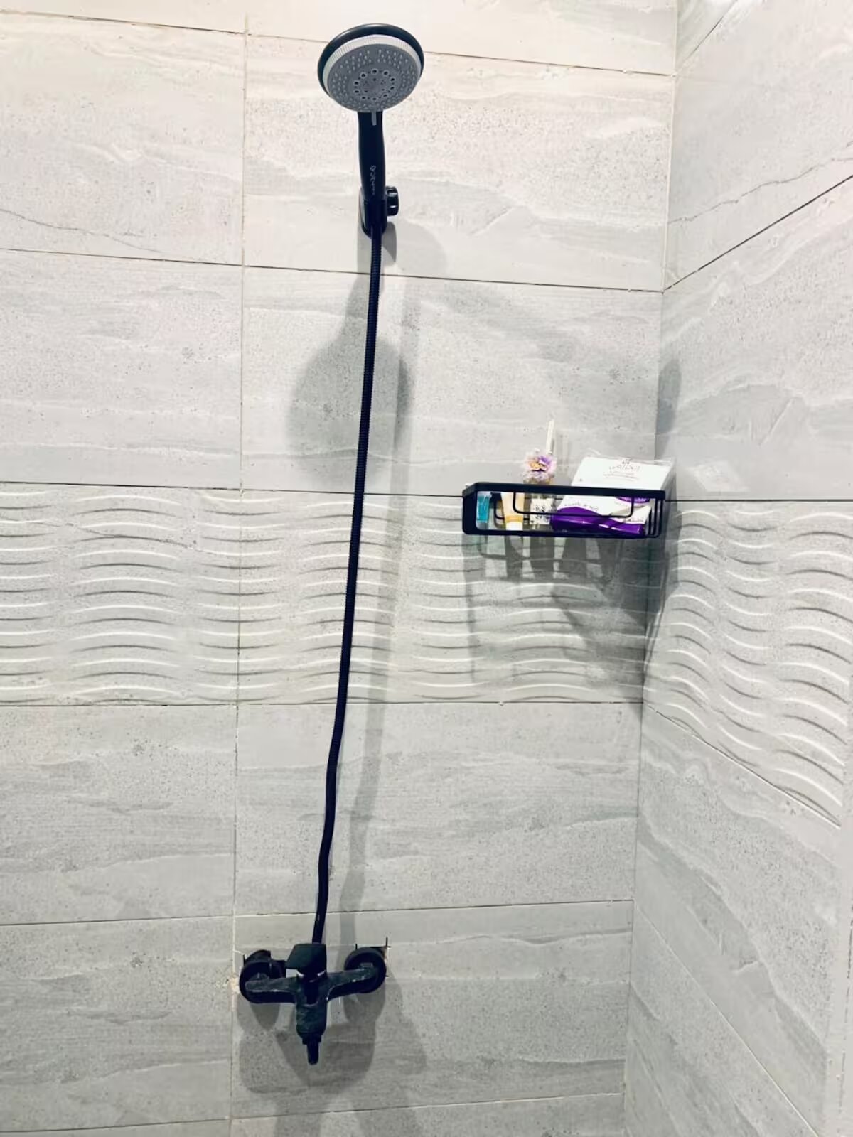 استديو بسرير ماستر 11