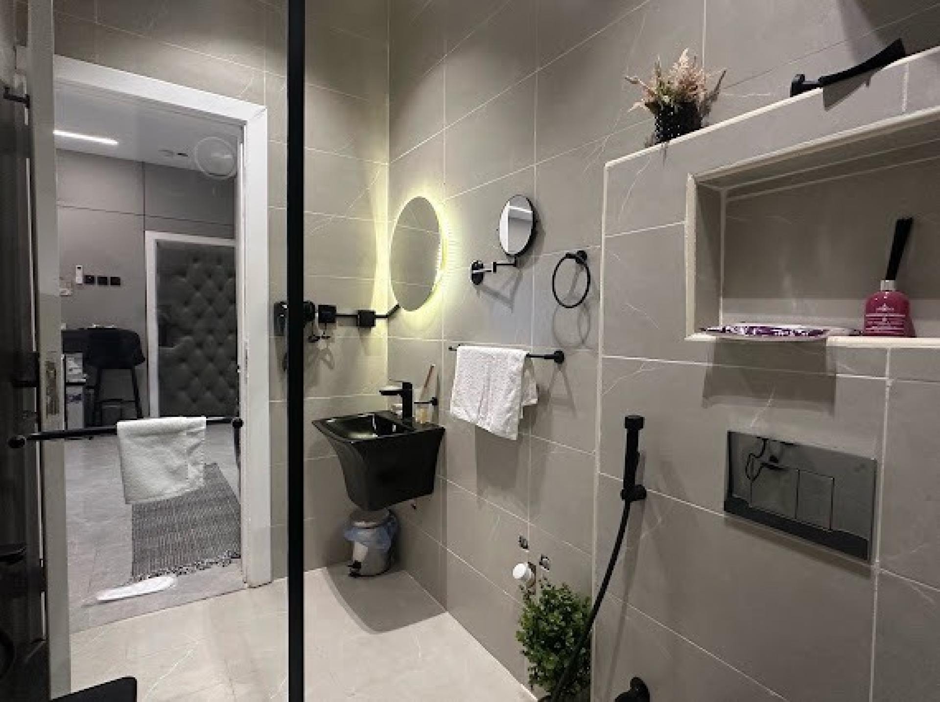 جناح تنفيذي غرفة و صالة 14D 11