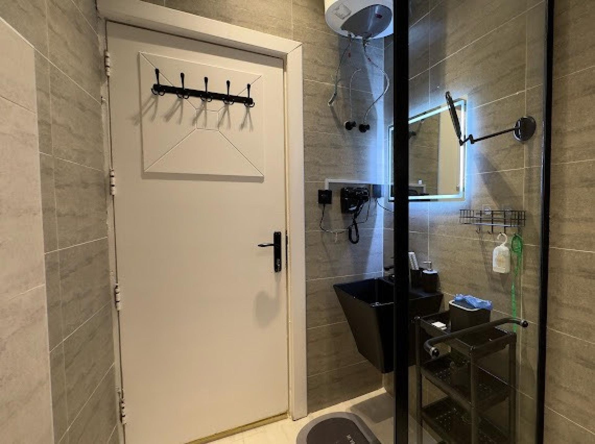 جناح تنفيذي مع جلسه خارجية 2G 10