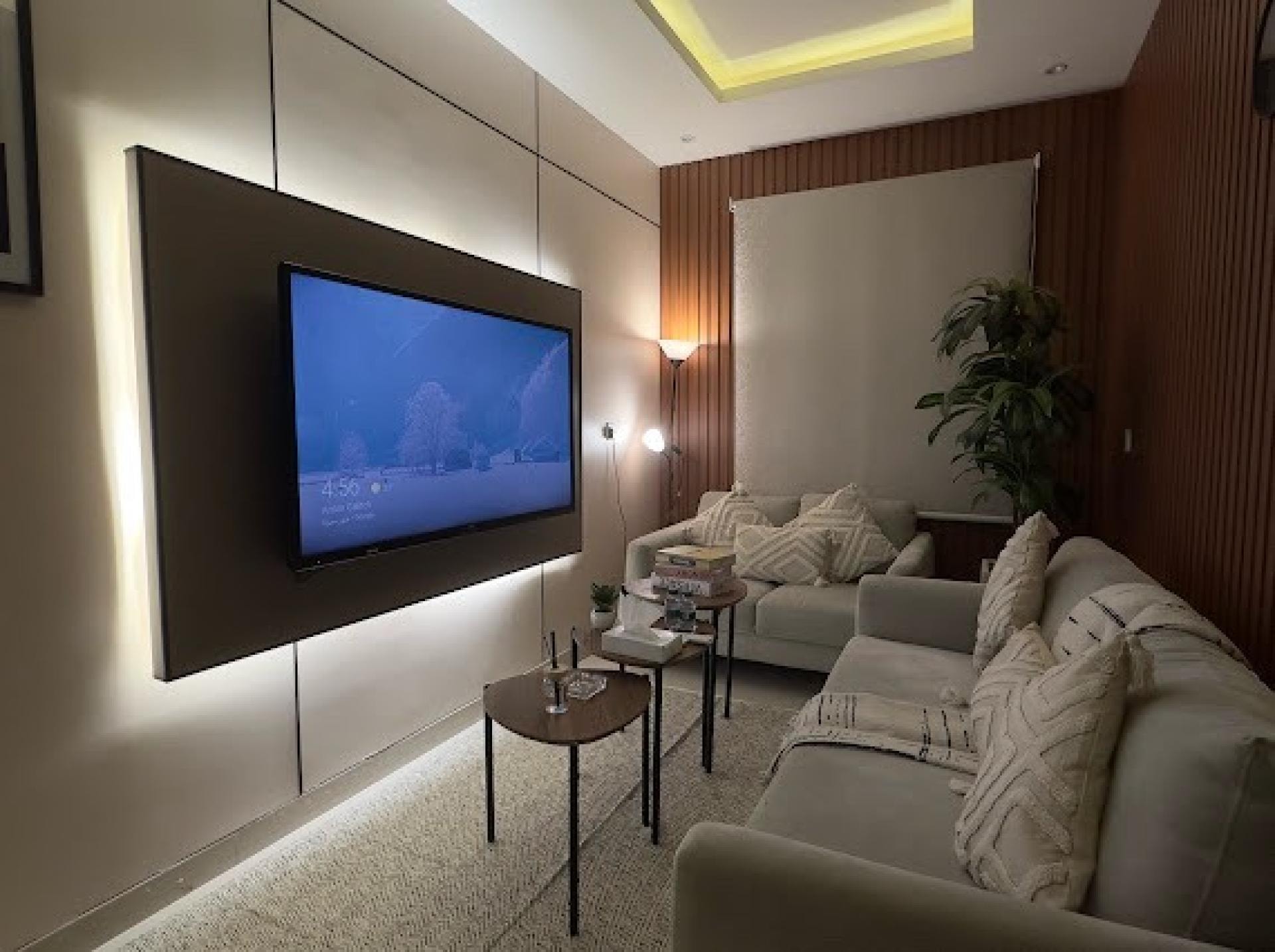 جناح تنفيذي بغرفة وصالة N1B 3