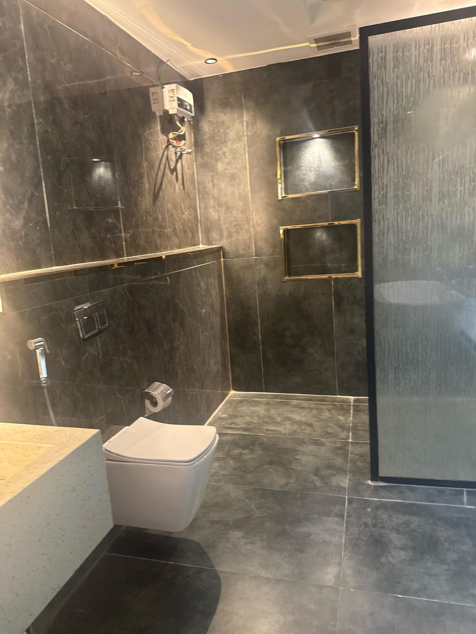 رويال فيينا vip 8