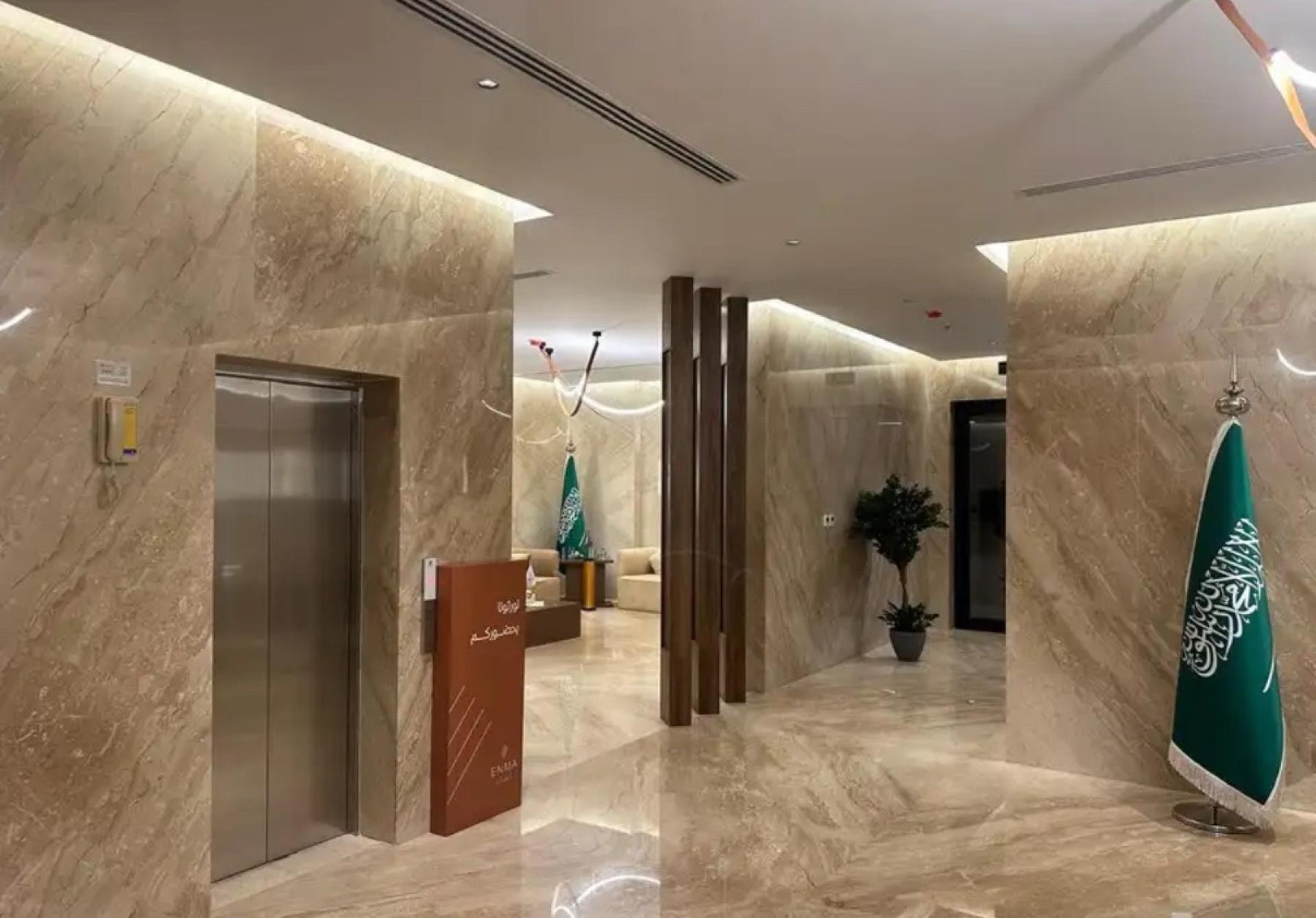 استديوا فاخر في برج انما دخول ذكي 6