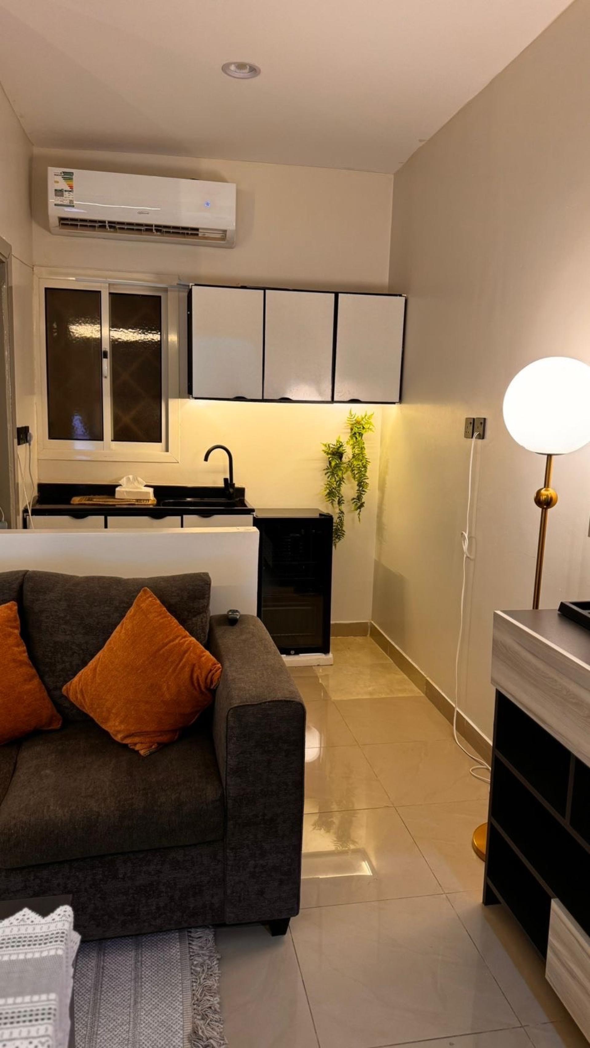 شقة حي اليرموك 7