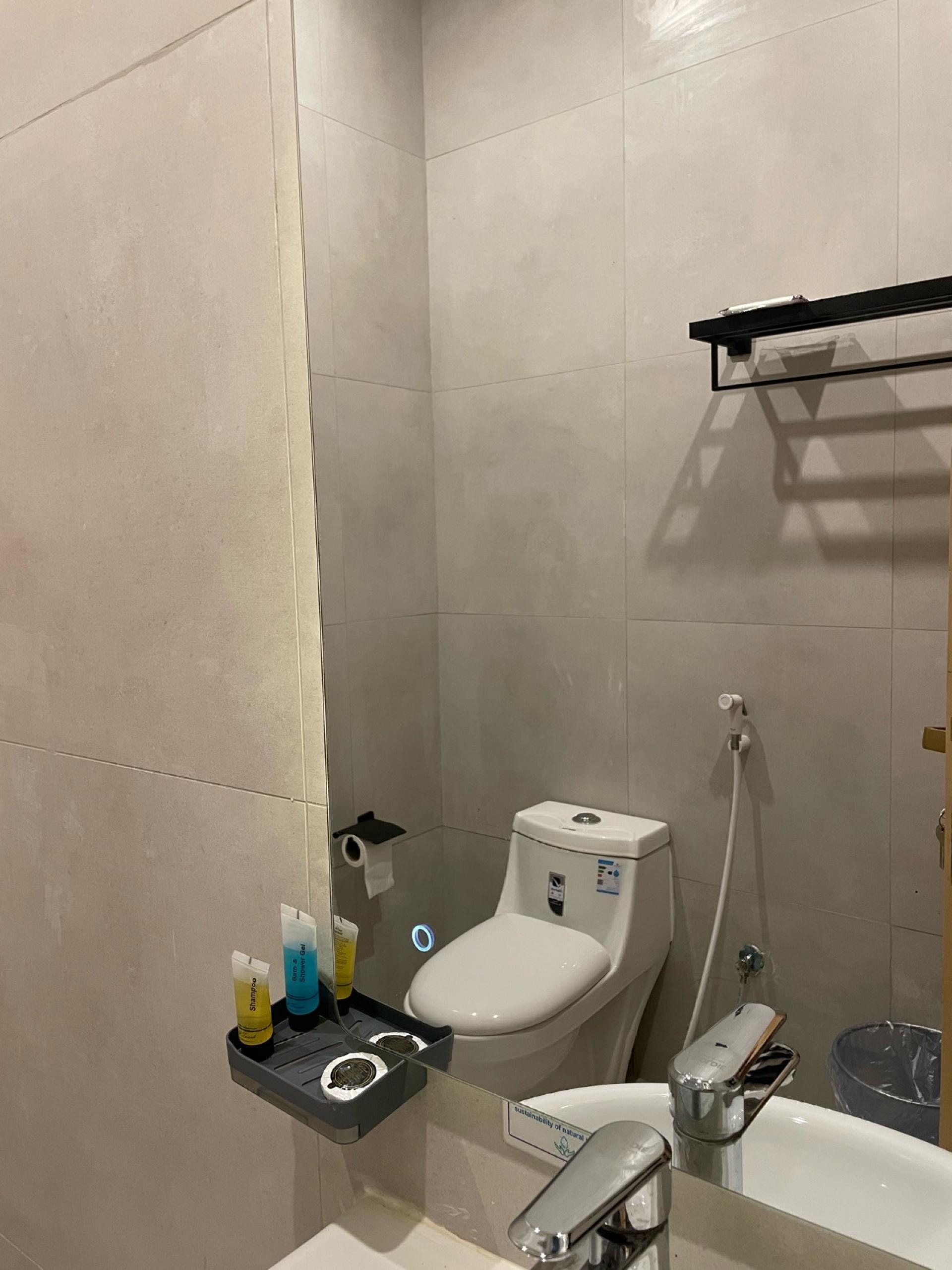 استديو هادئ 7