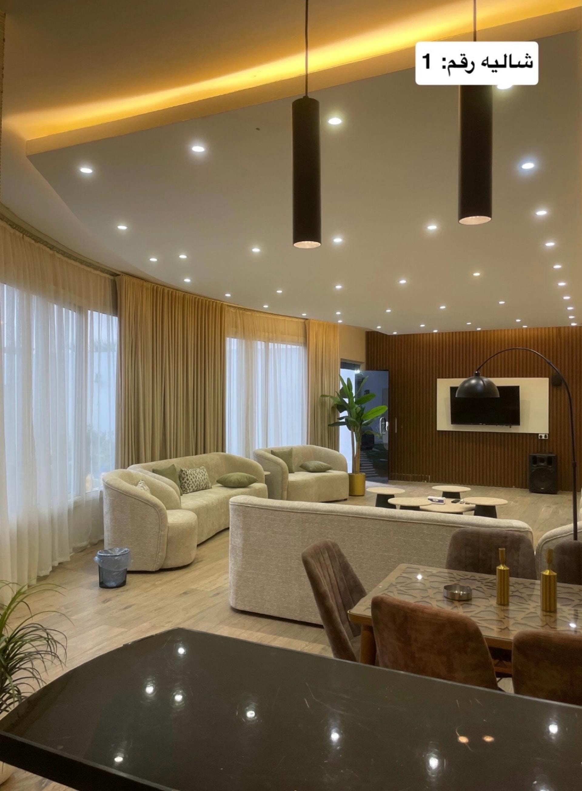 شاليه مودرن بمسبح 7