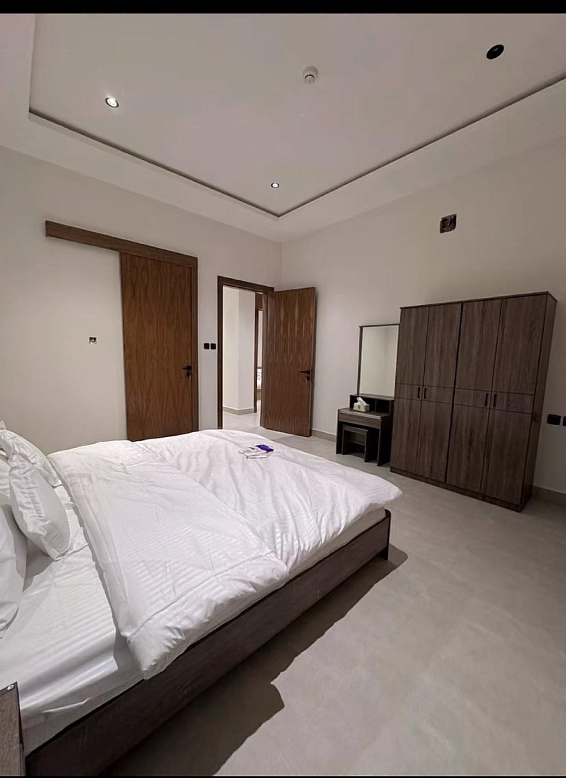 شقة واسعة وأنيقة 3 غرف 9