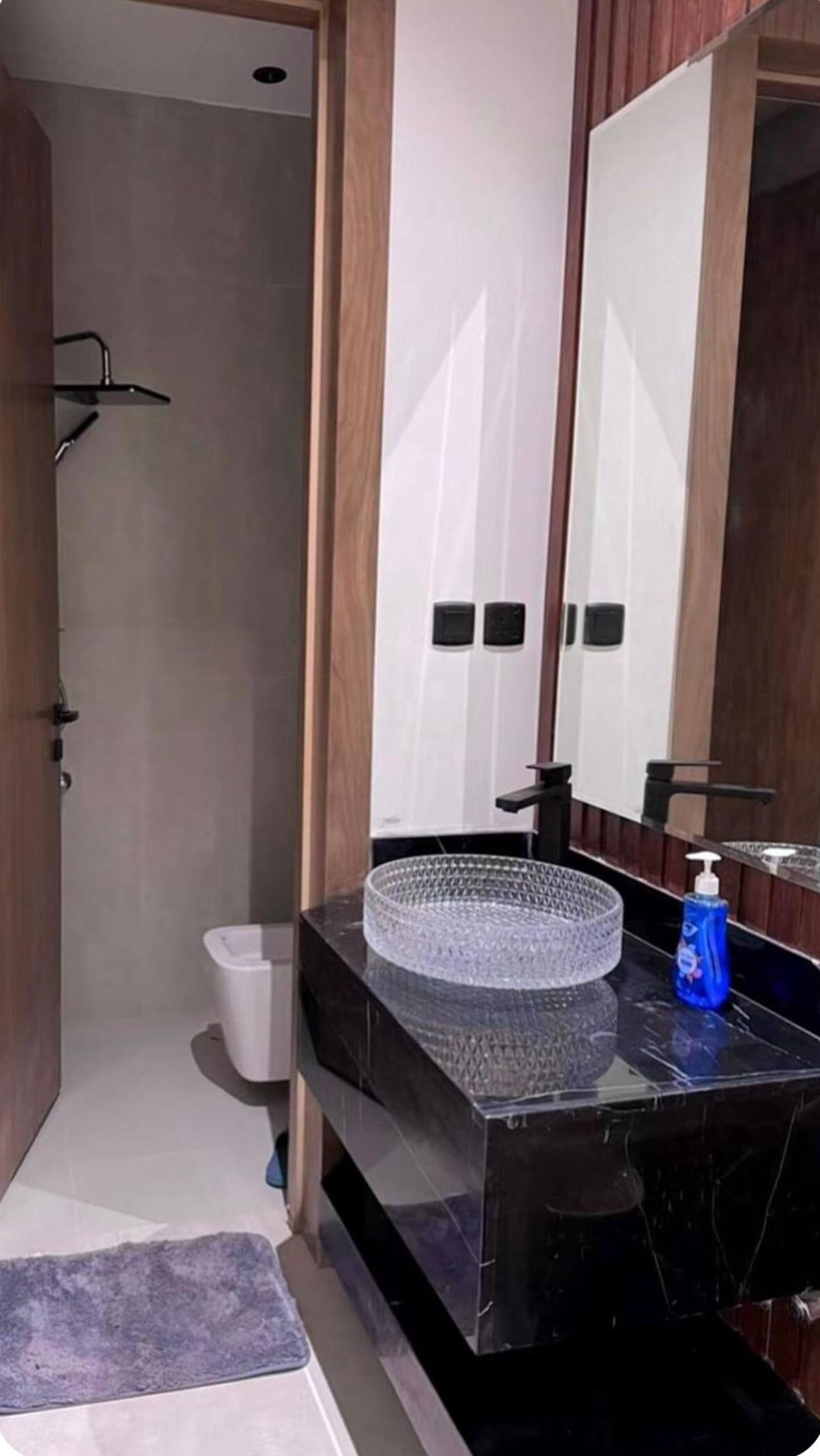 شقة واسعة وأنيقة 3 غرف 11