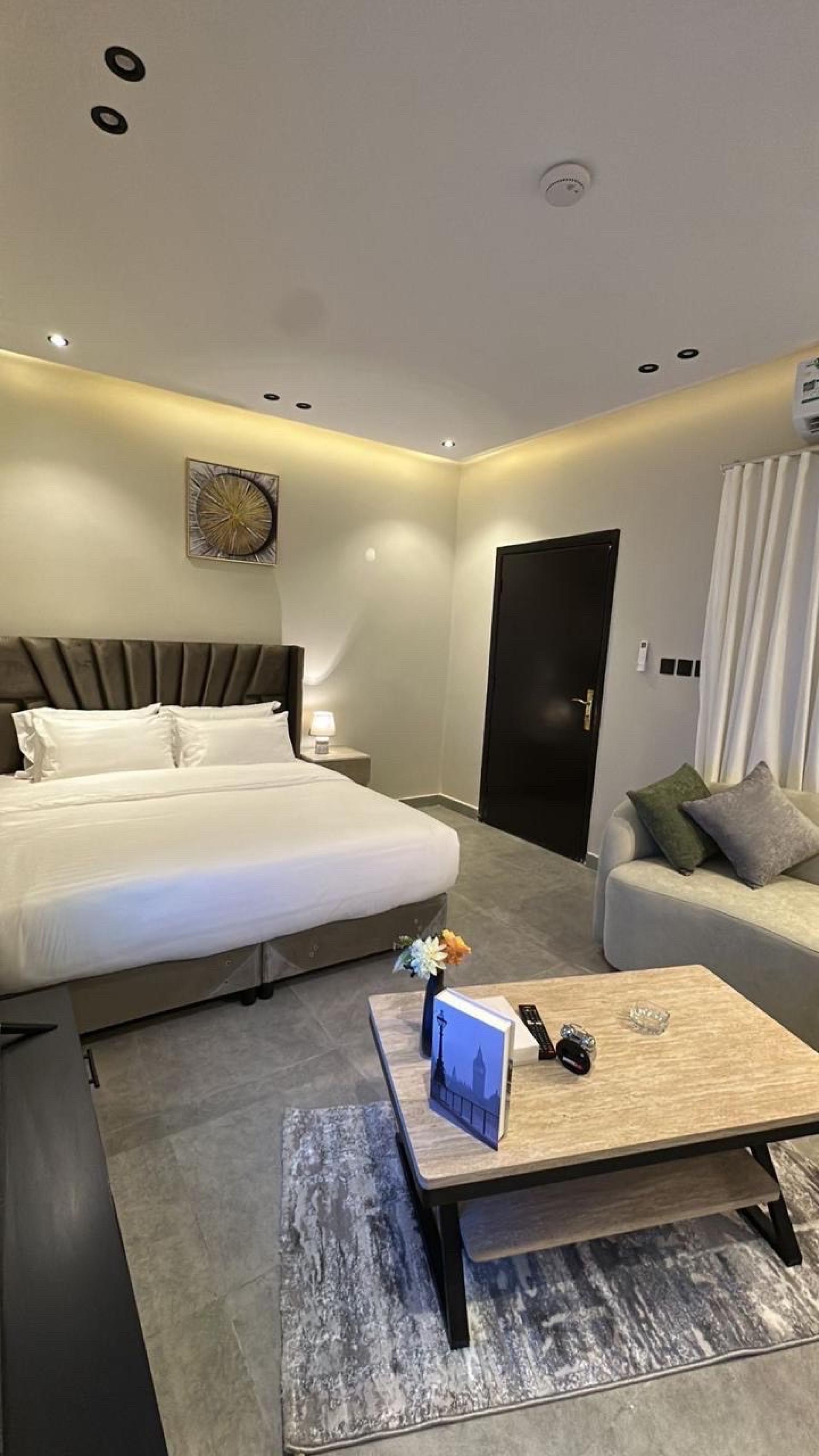 استديو فاخر بدخول ذكي وسرير ماستر 30 2