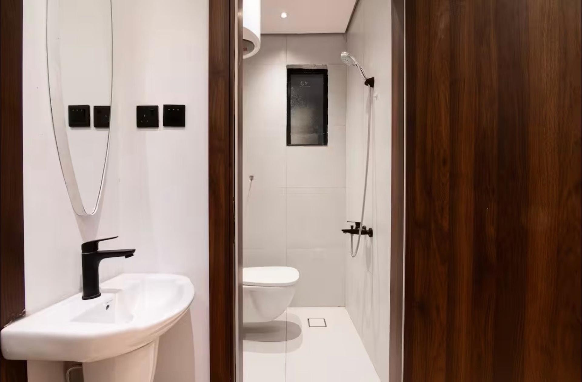 استديو اقتصادي فاخر دخول ذاتي 7