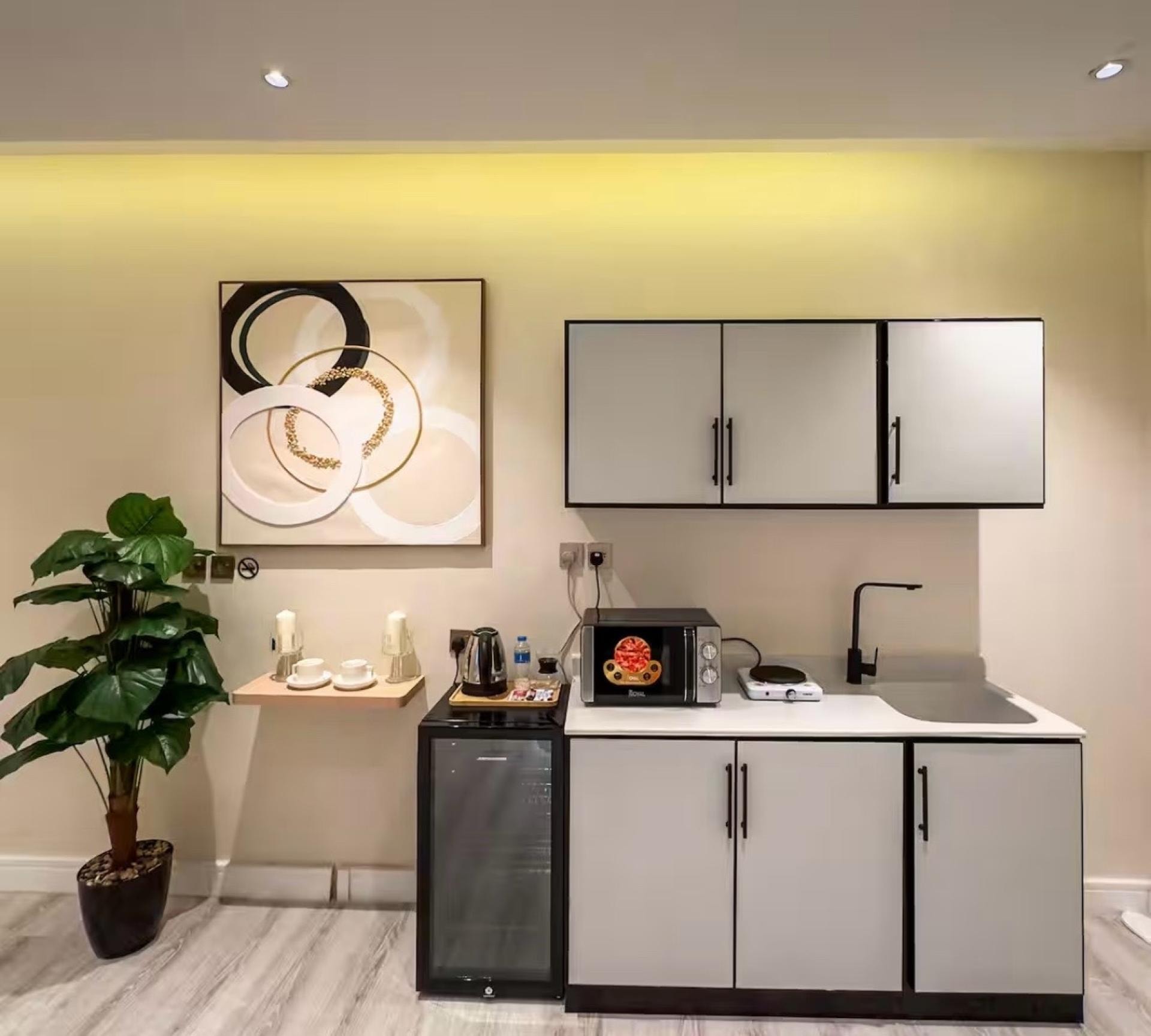 شقة مودرن بإطلالة على البوليفارد 4