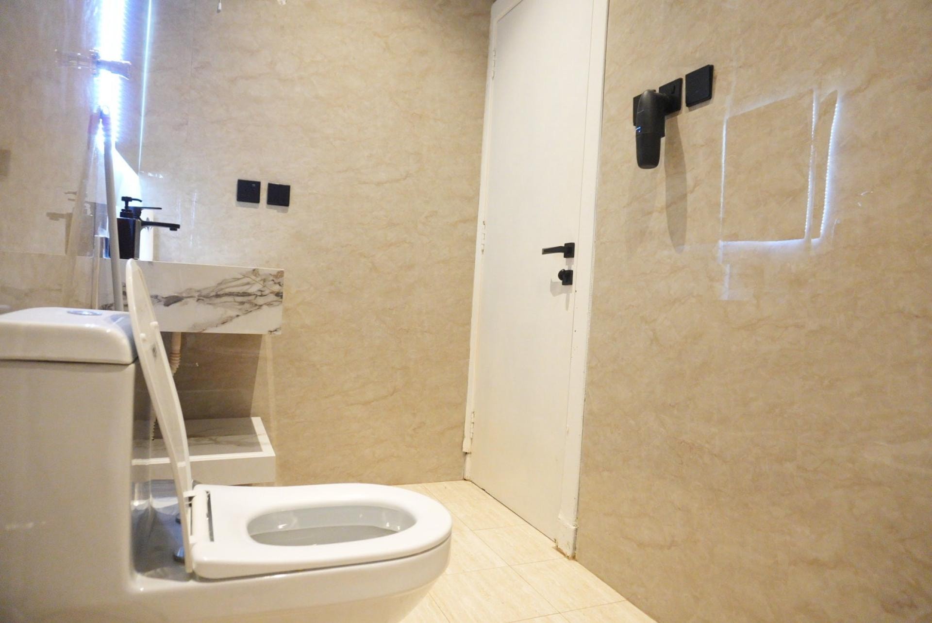 Serenity Luxury Suite 7