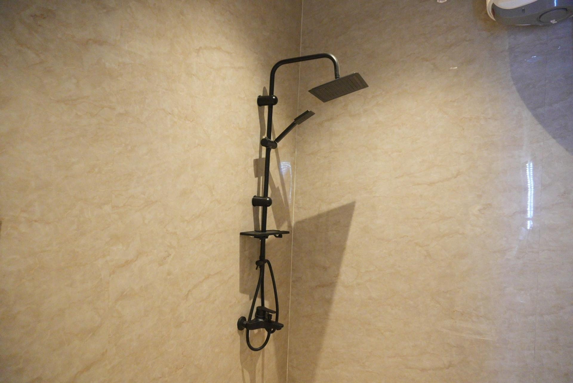 Serenity Luxury Suite 8