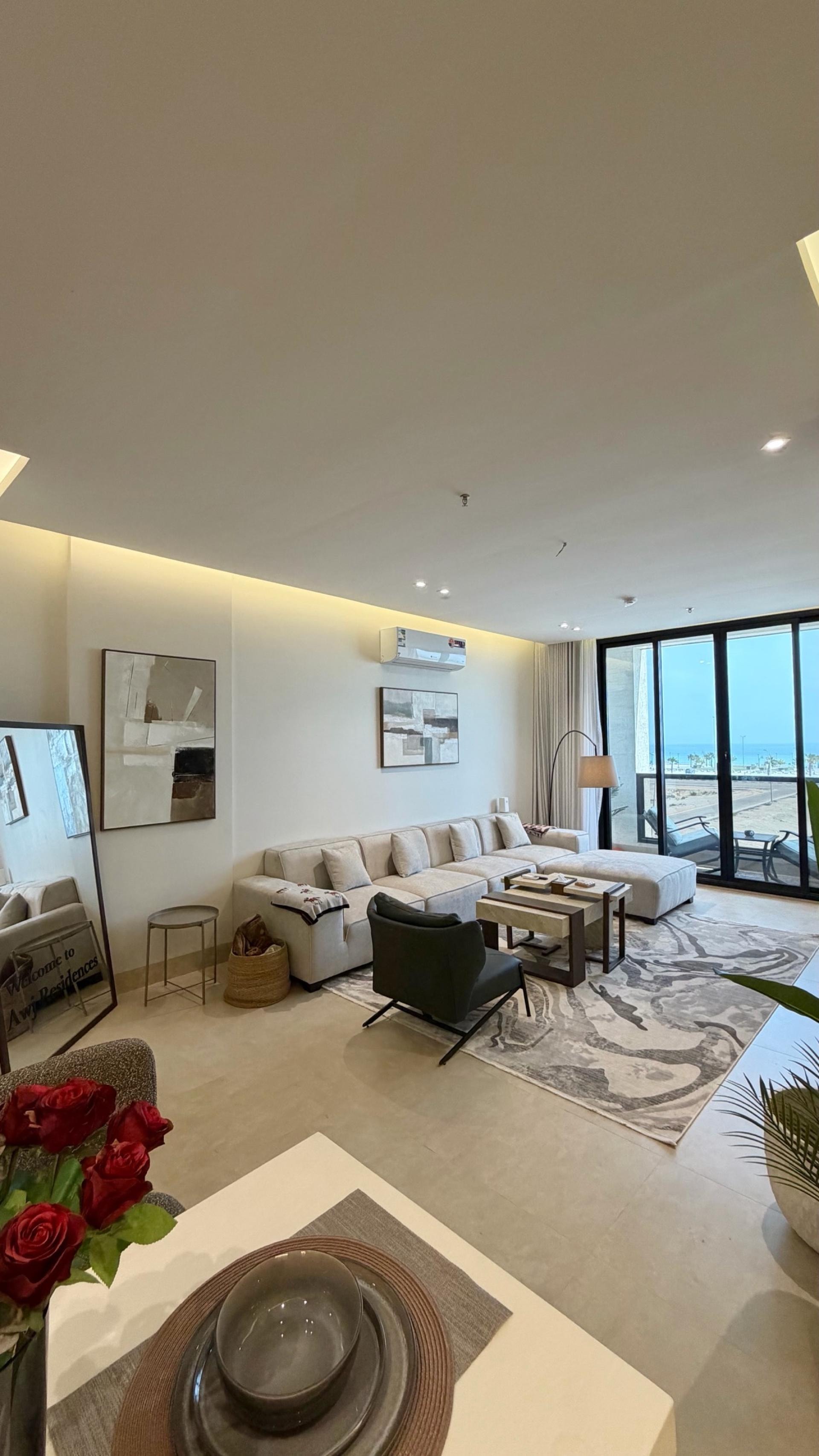 Panoramic Elegant Seaview 2BR Balcony 2