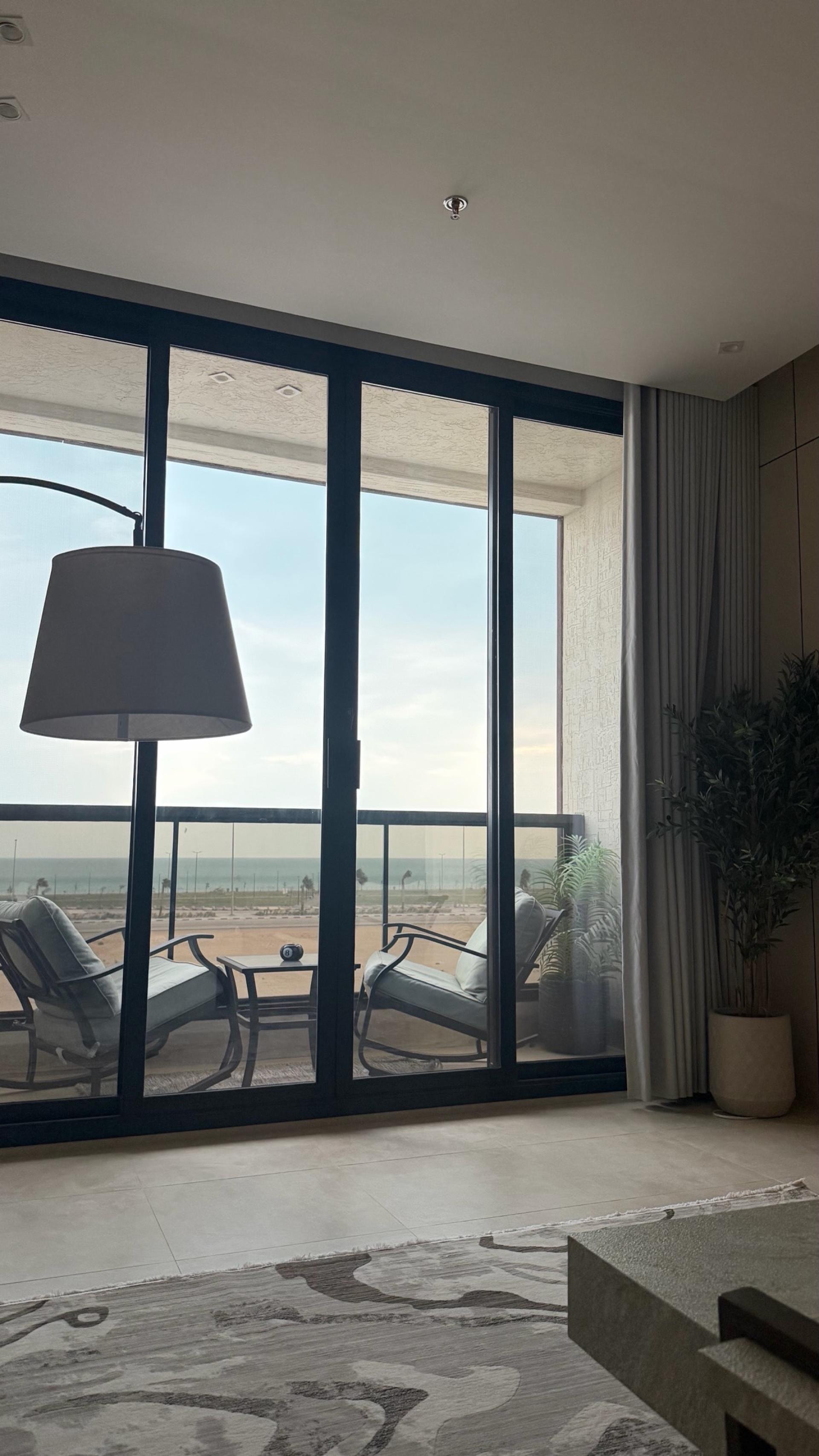 Panoramic Elegant Seaview 2BR Balcony 10
