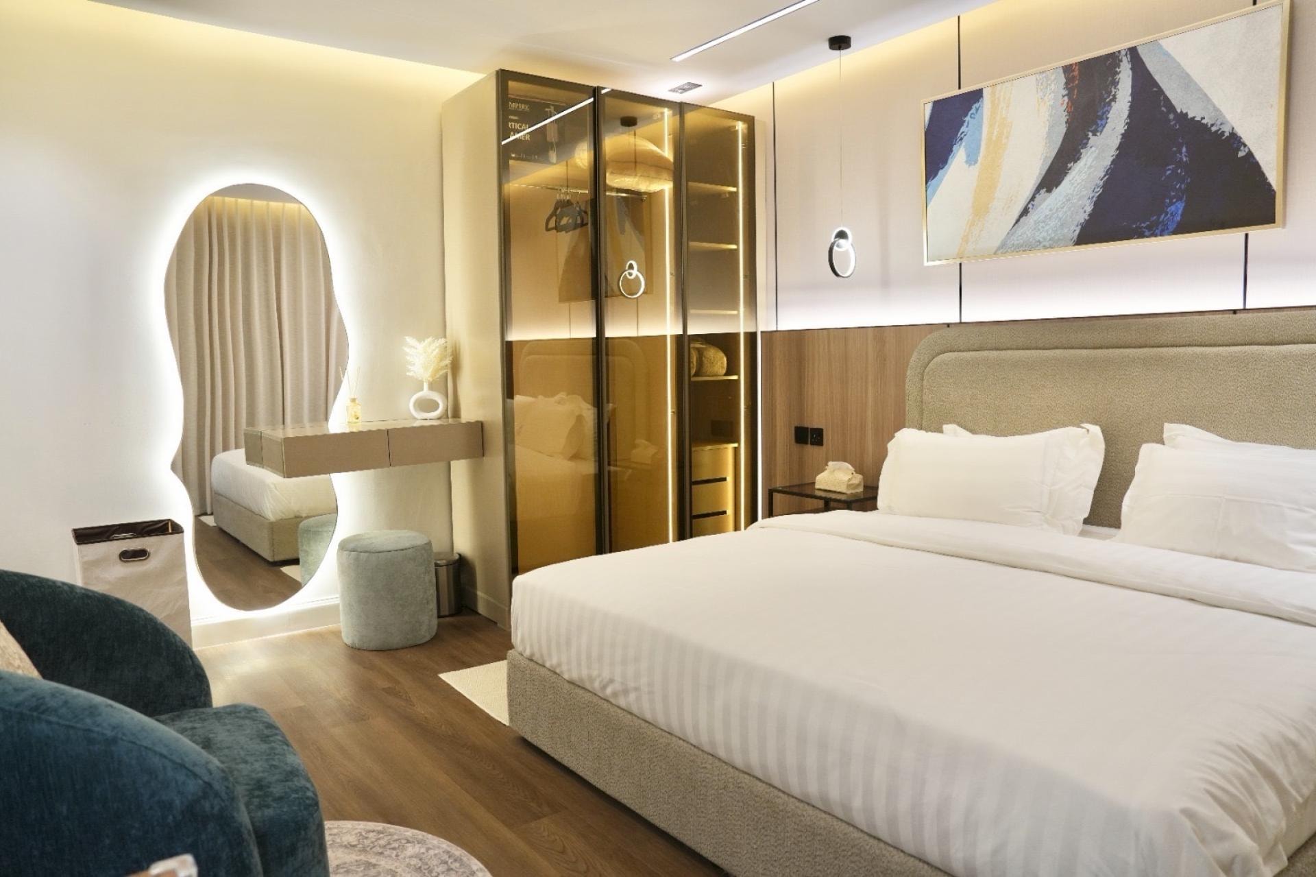 Luxury 1BR Near Boulevard Nespresso Bar 6