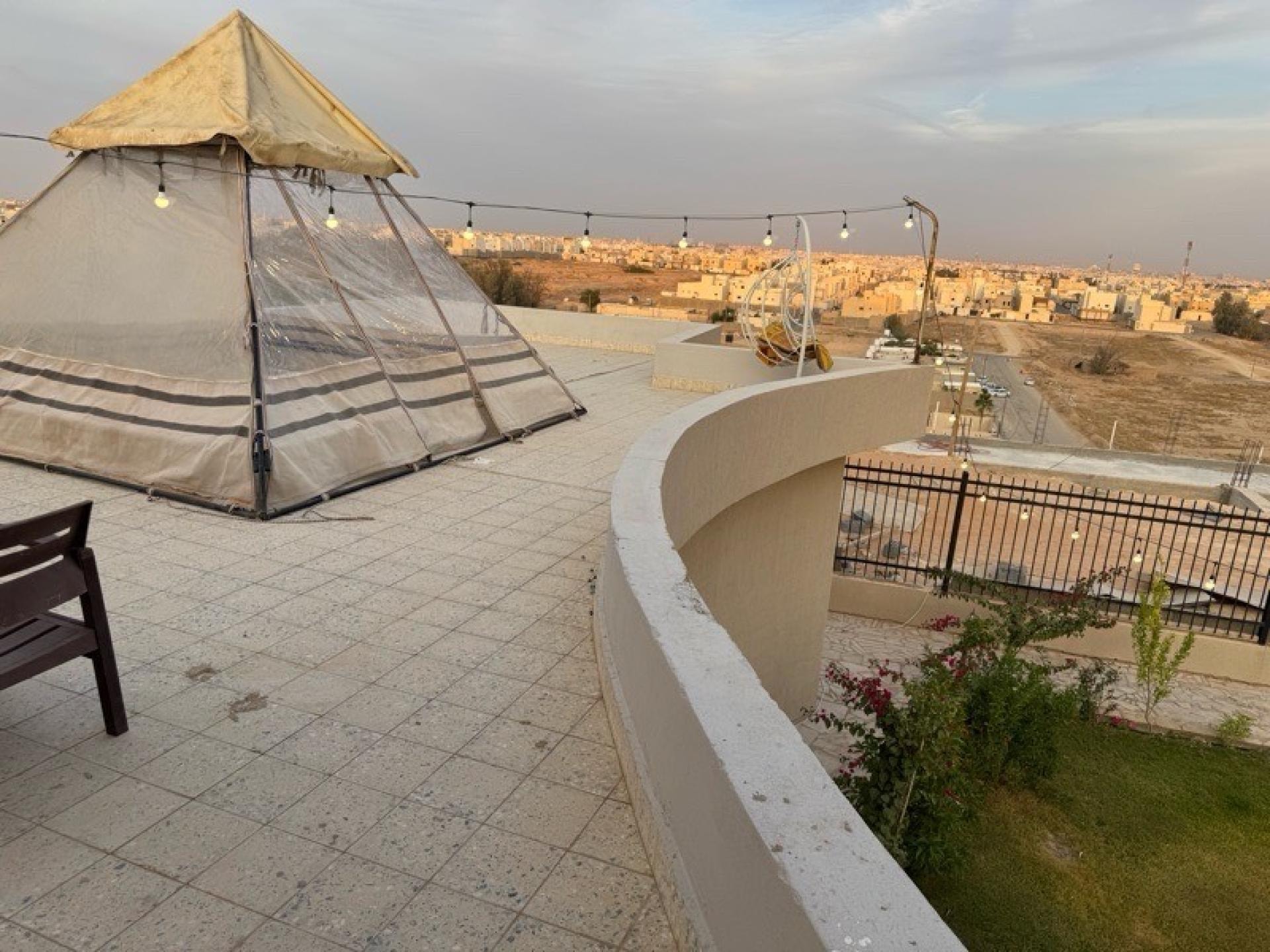 إطلالة 5
