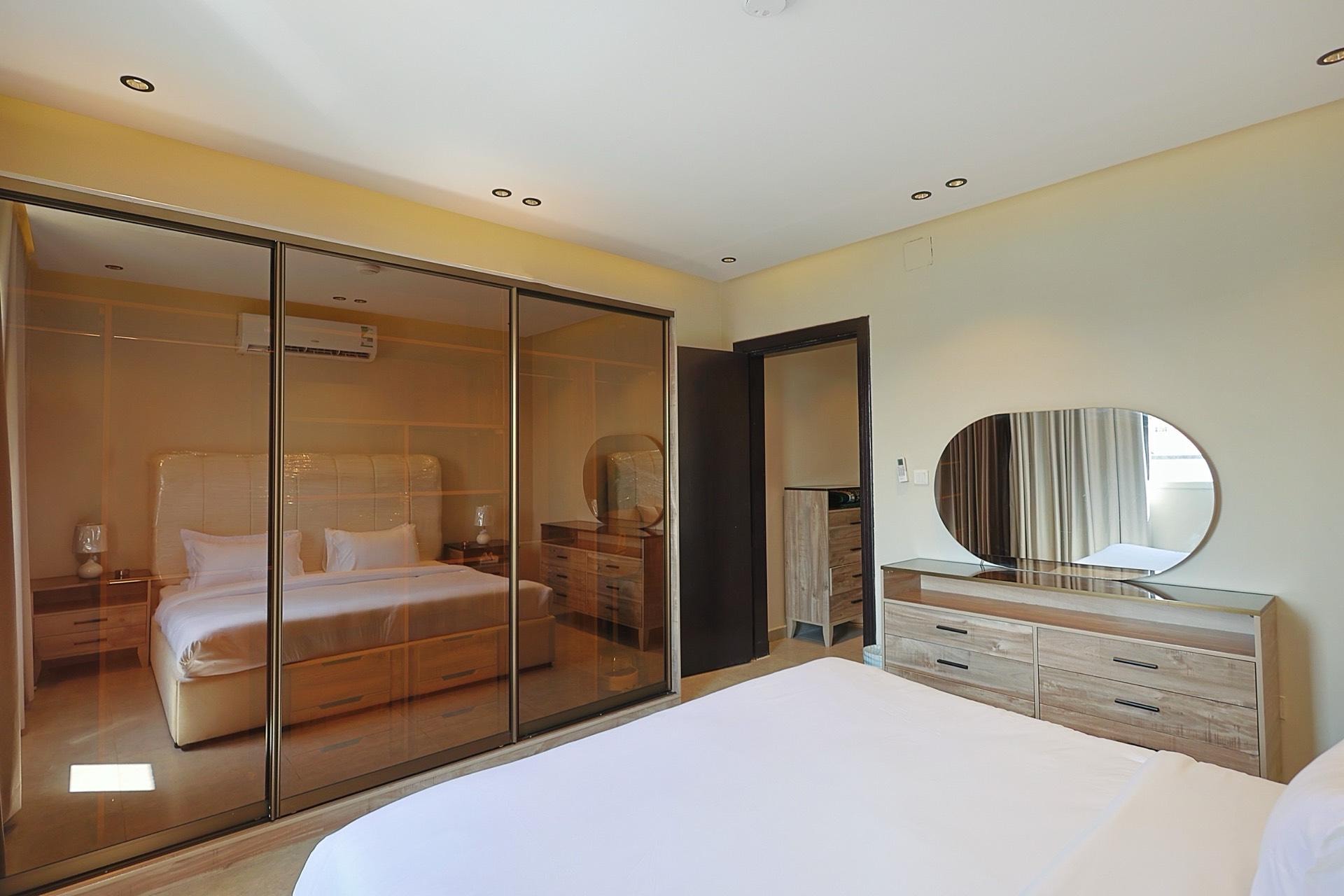 شقه بجلسه خارجيه, حي الازدهار, Riyadh 4