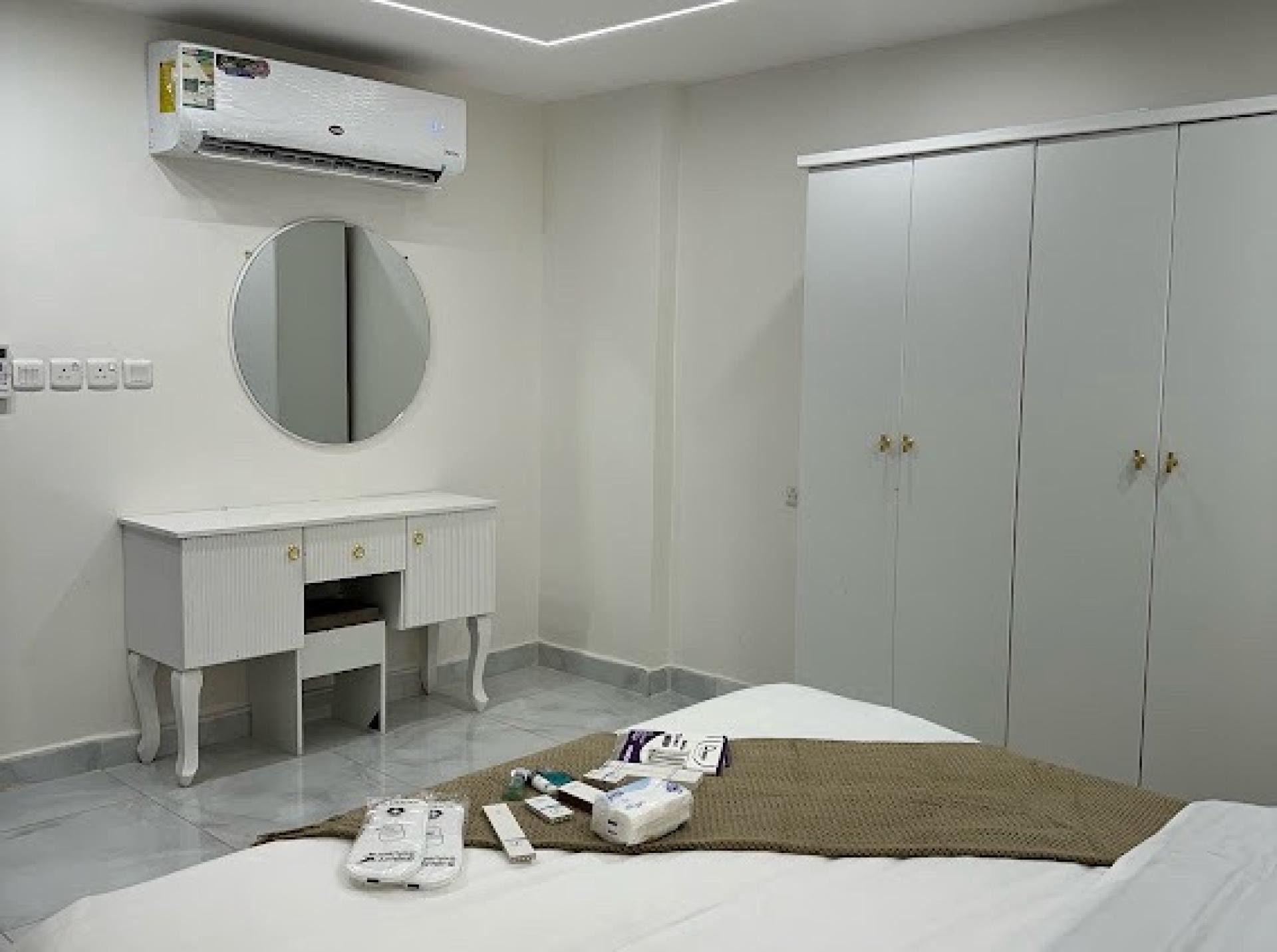 شقة بغرفتين نوم وصالةM11l211 7