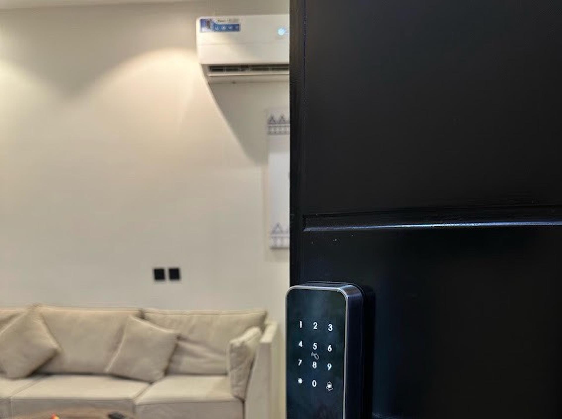 شقة بغرفة نوم و صالة M4l114 10
