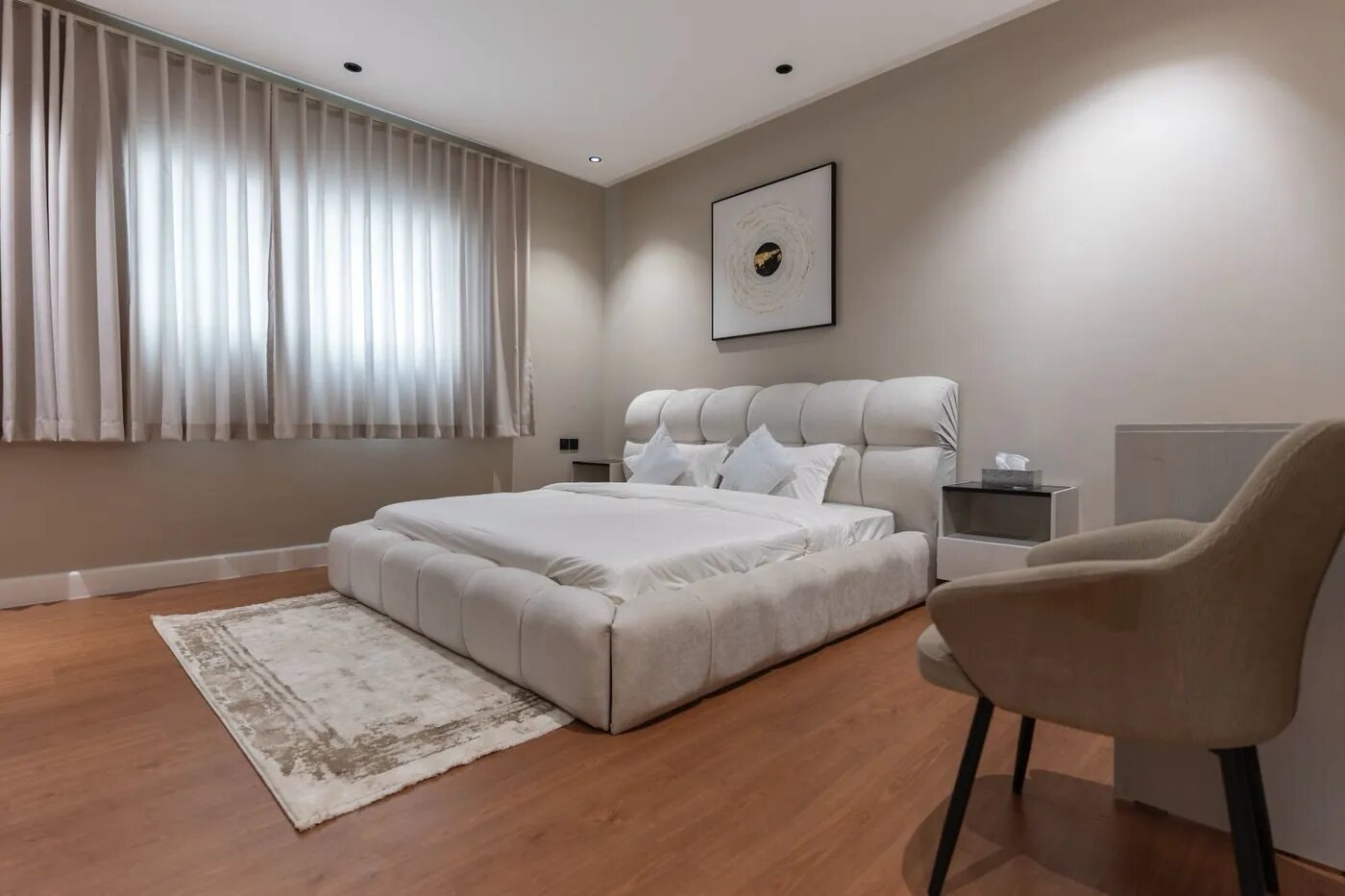 شقة بغرفة نوم ومعيشة 1