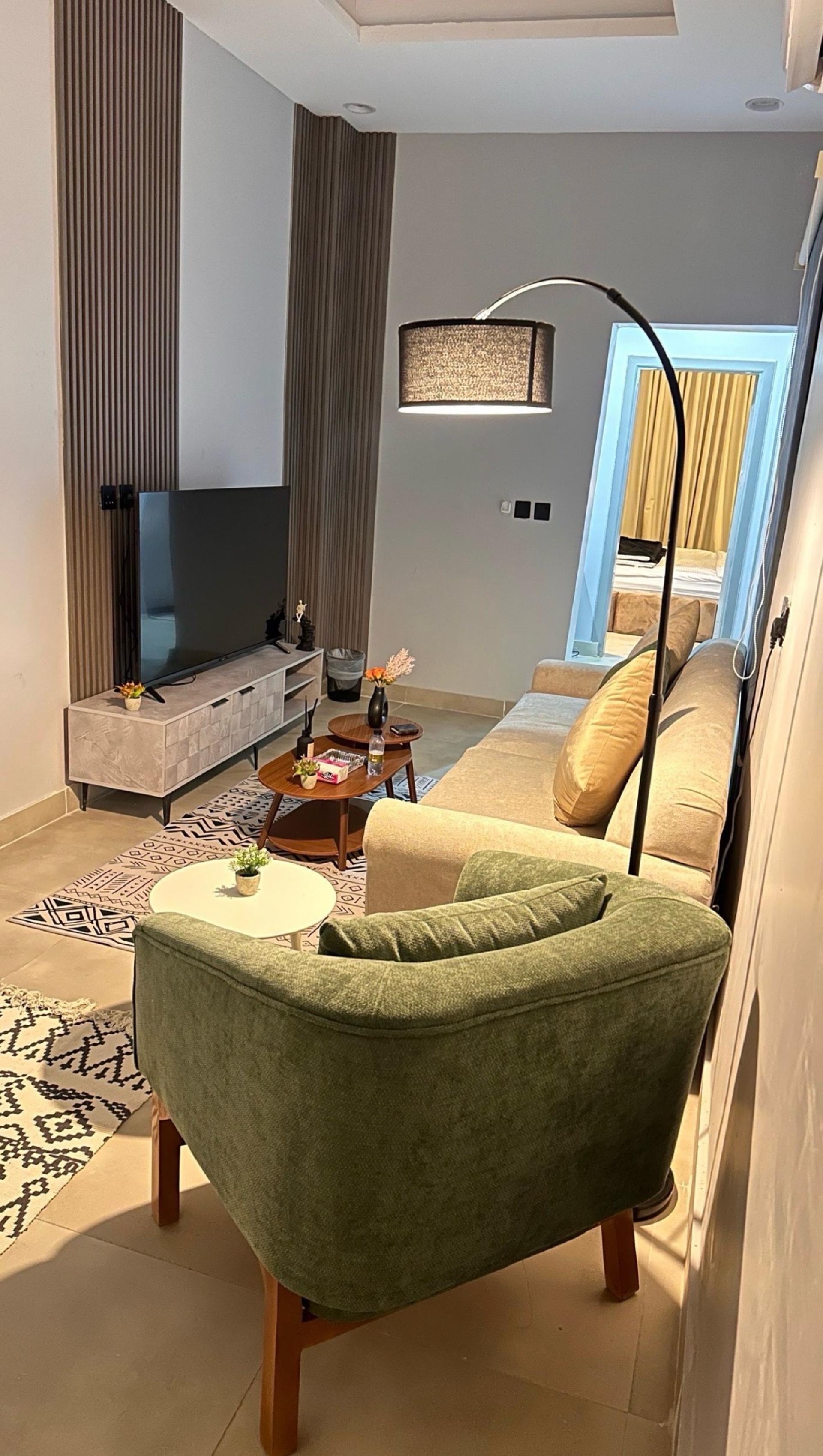 شقة فاخرة وهادئة دخول ذاتي 1