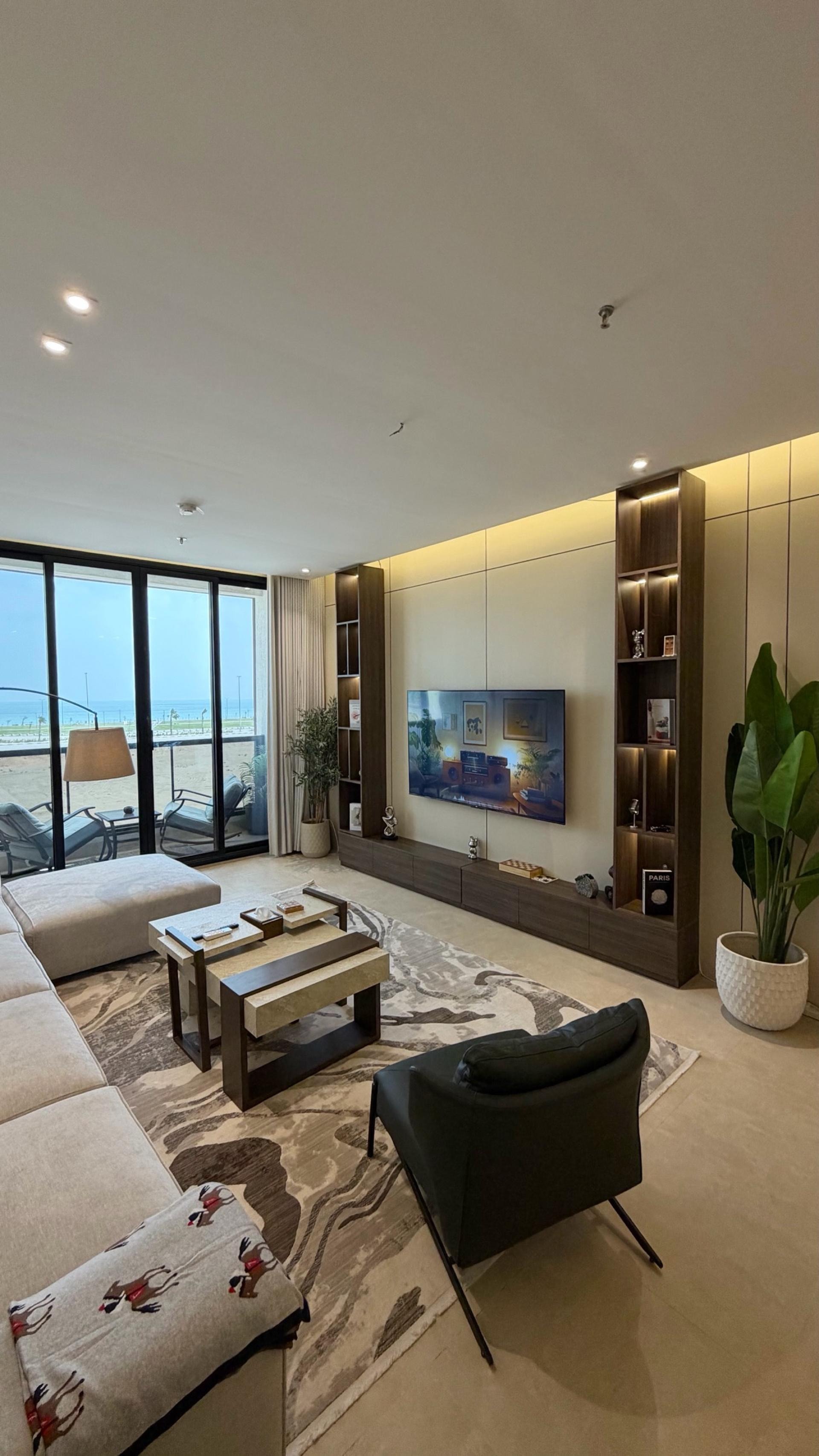 Panoramic Elegant Seaview 2BR Balcony 1