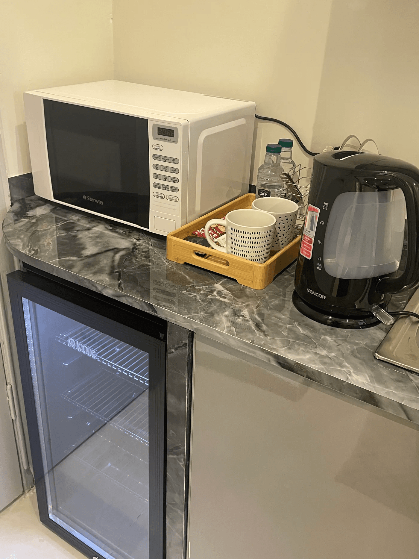 استديو بتصميم انيق ودخول ذاتي 2